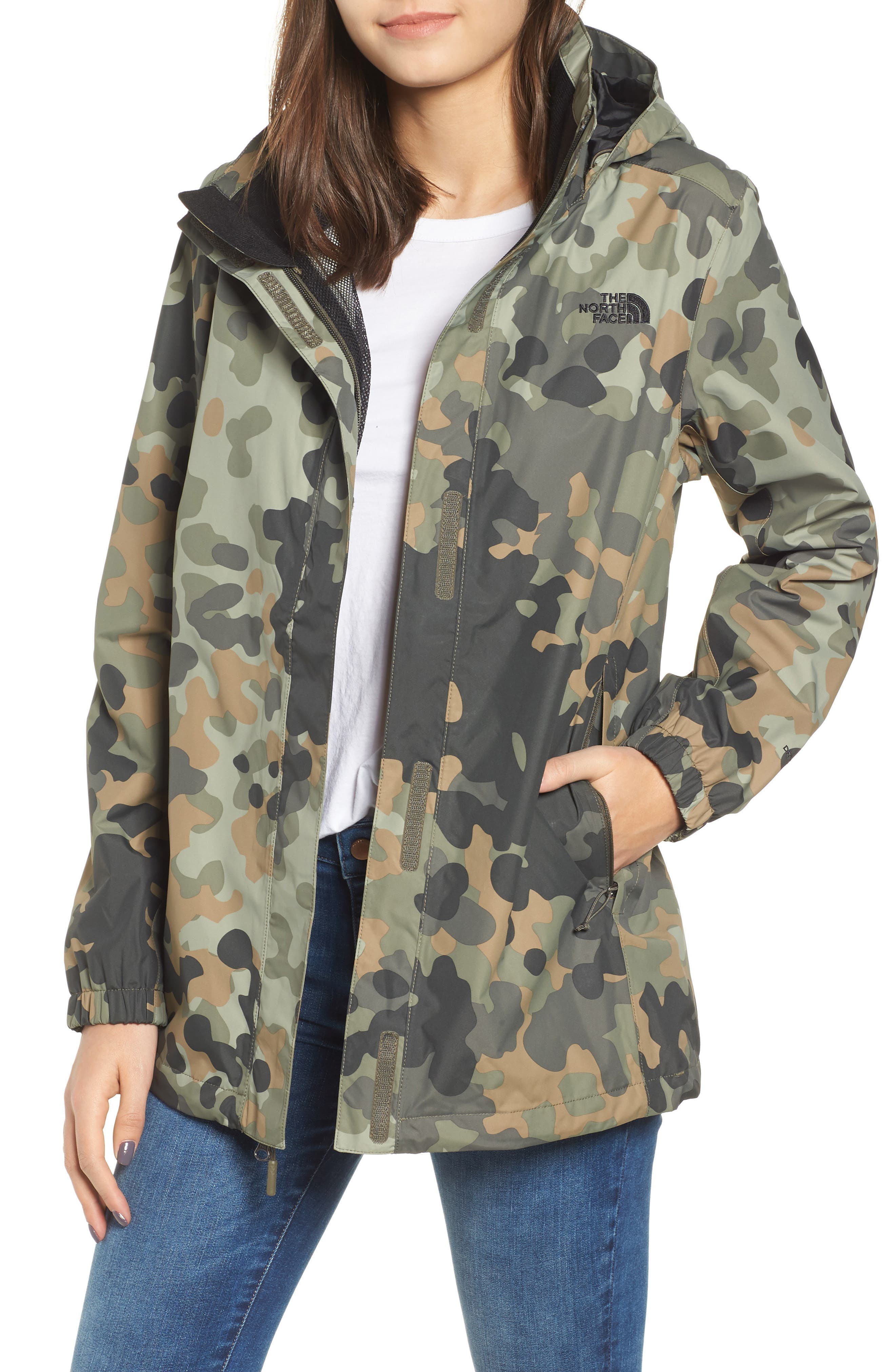 The North Face Resolve Waterproof Parka, Green