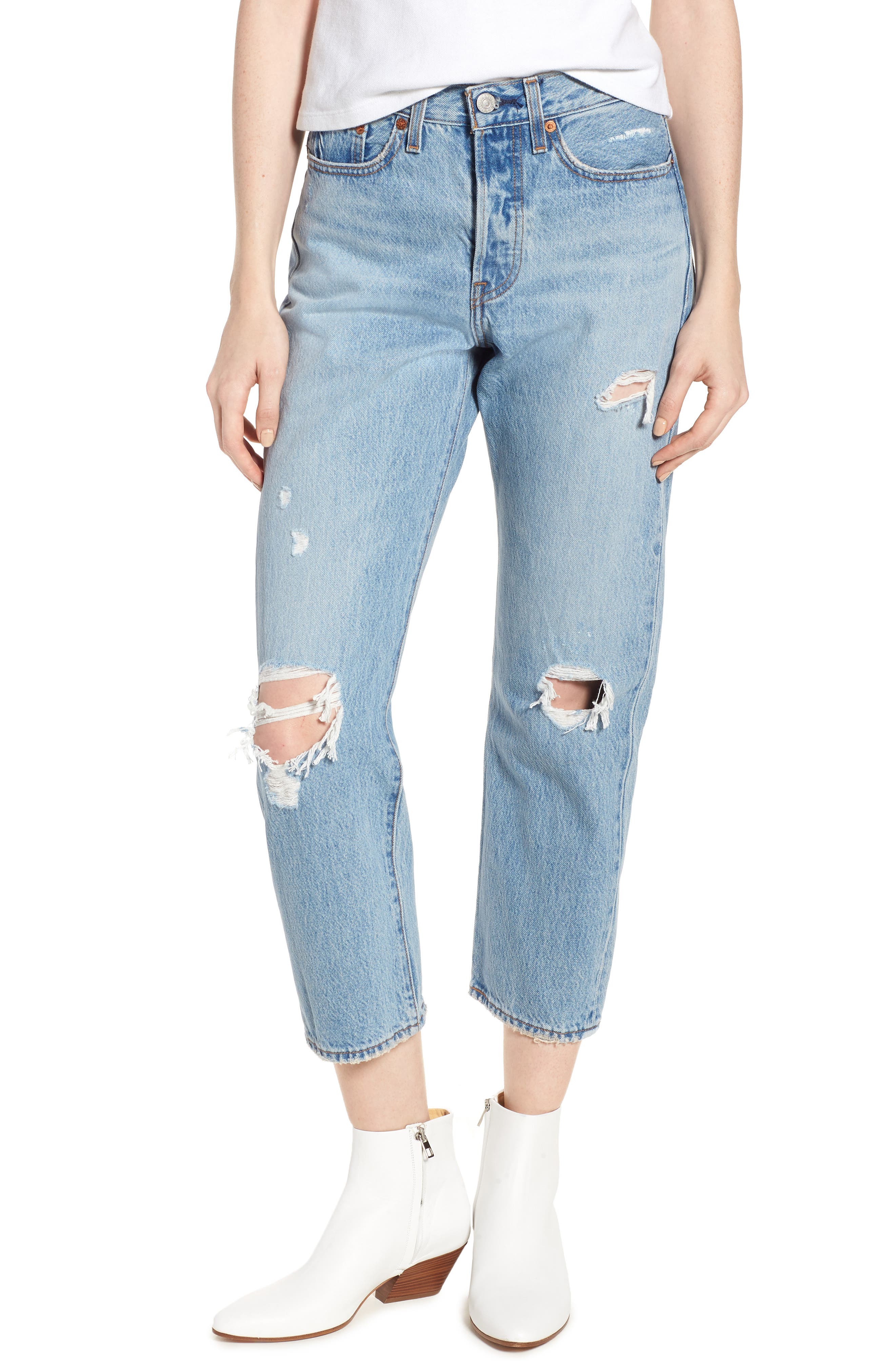 levi's ripped jeans