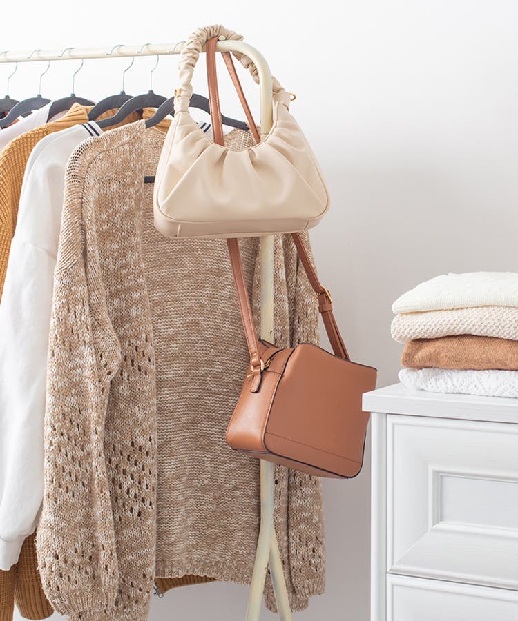 6 Creative Storage Ideas for Purses and Handbags