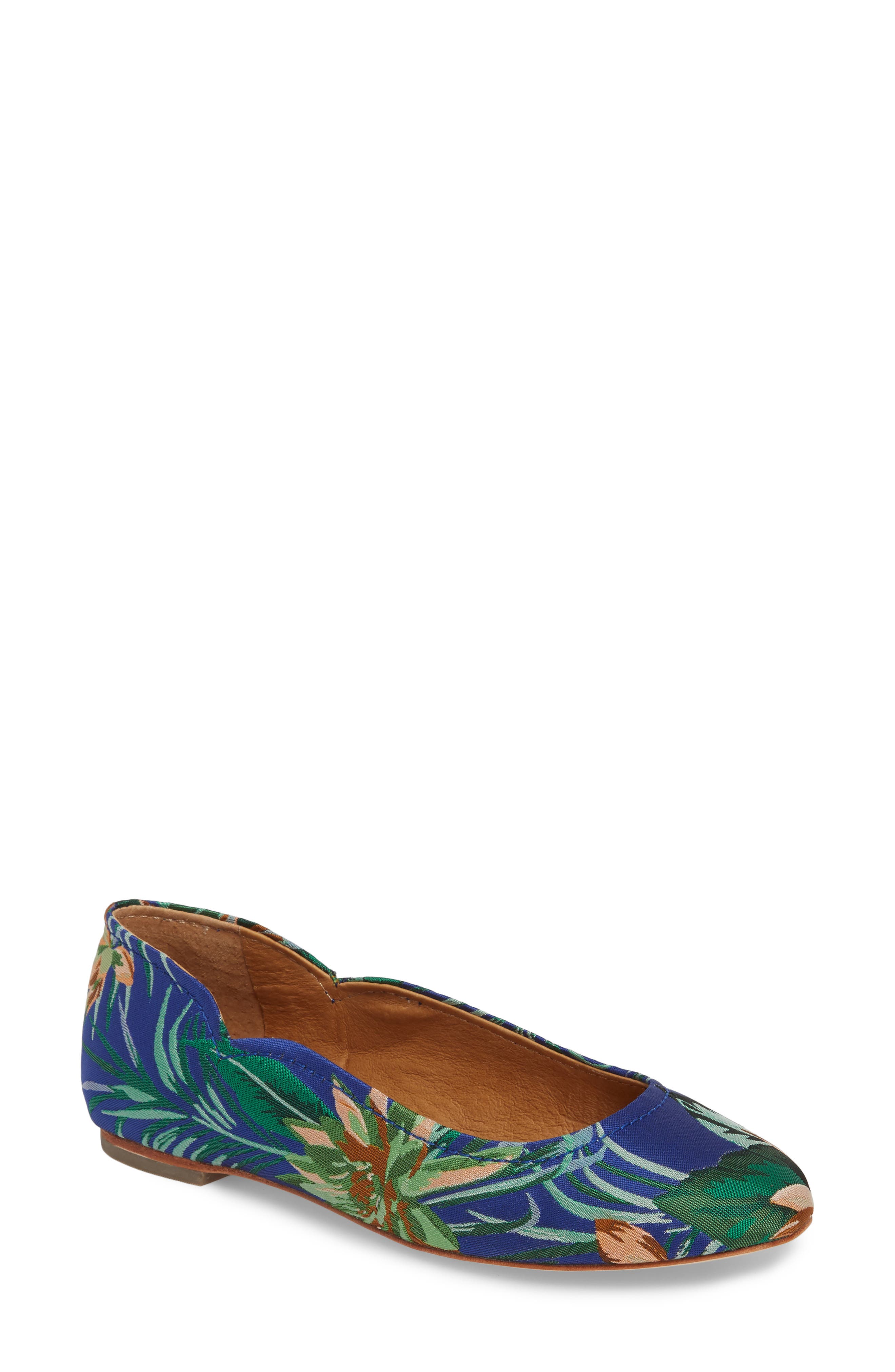 Cc Corso Como Callie Flat, Blue