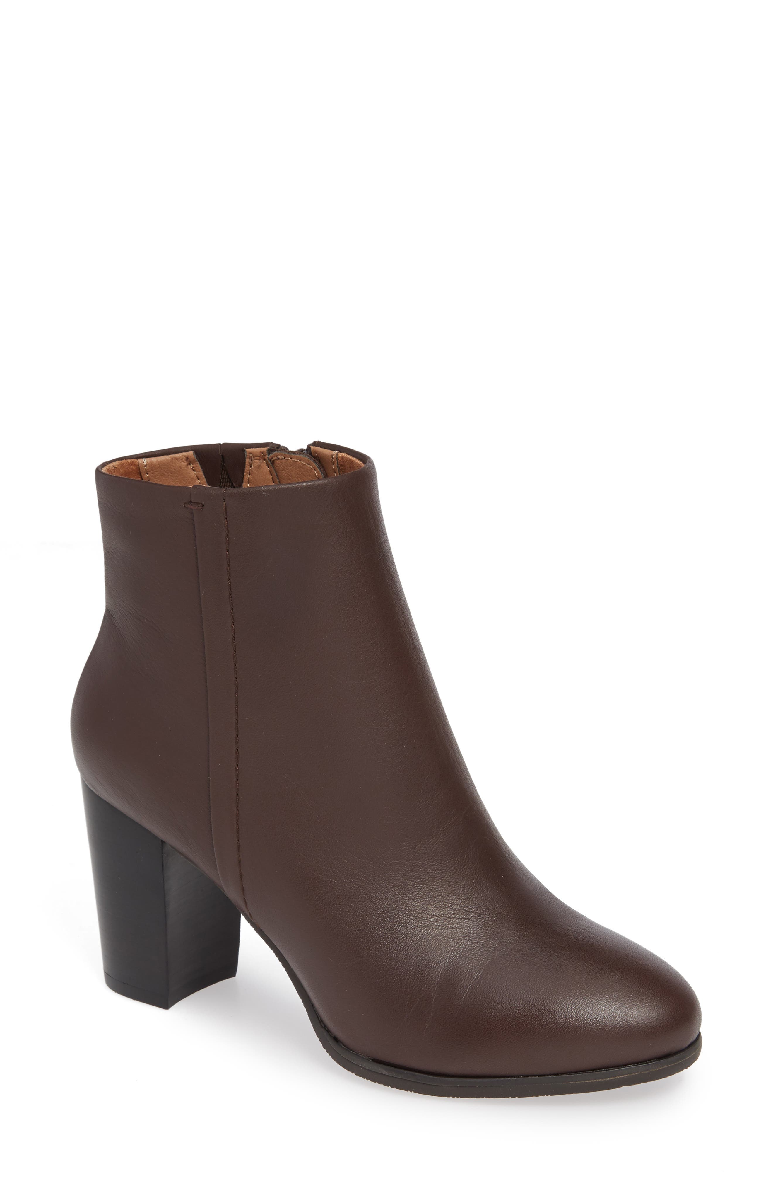 Vionic Kennedy Ankle Bootie, Brown
