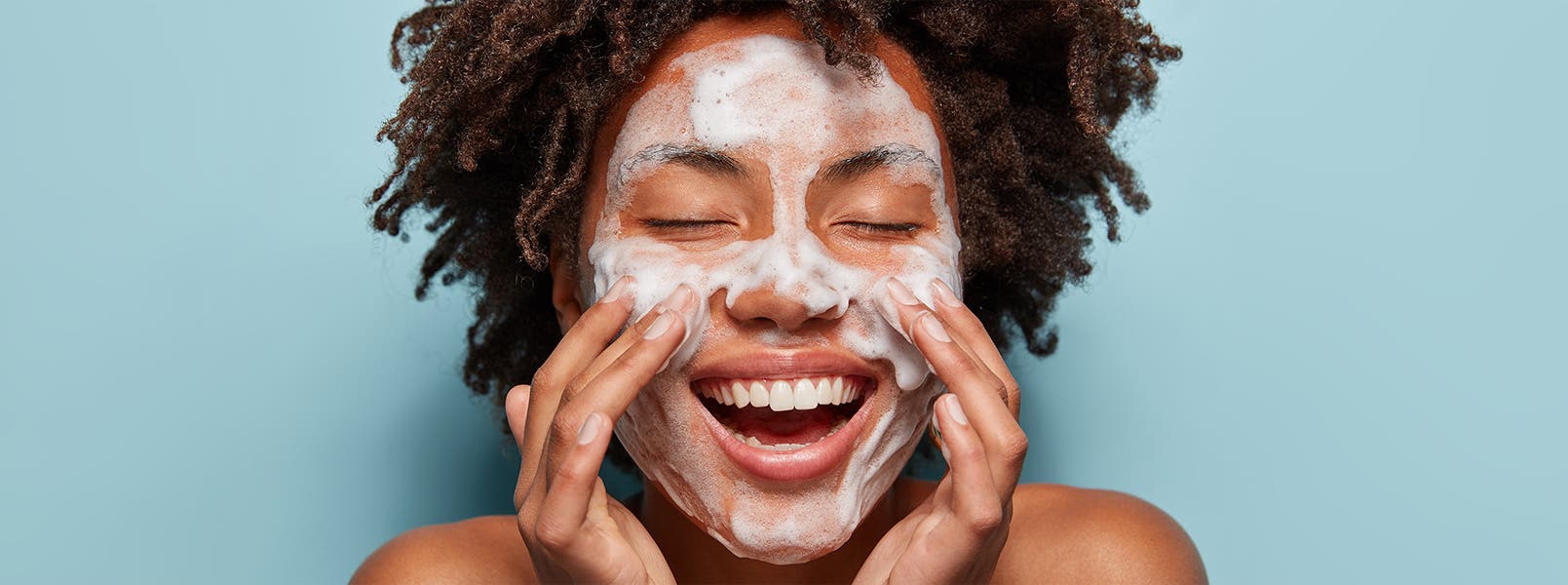 What is Double Cleansing? How to Do It Right