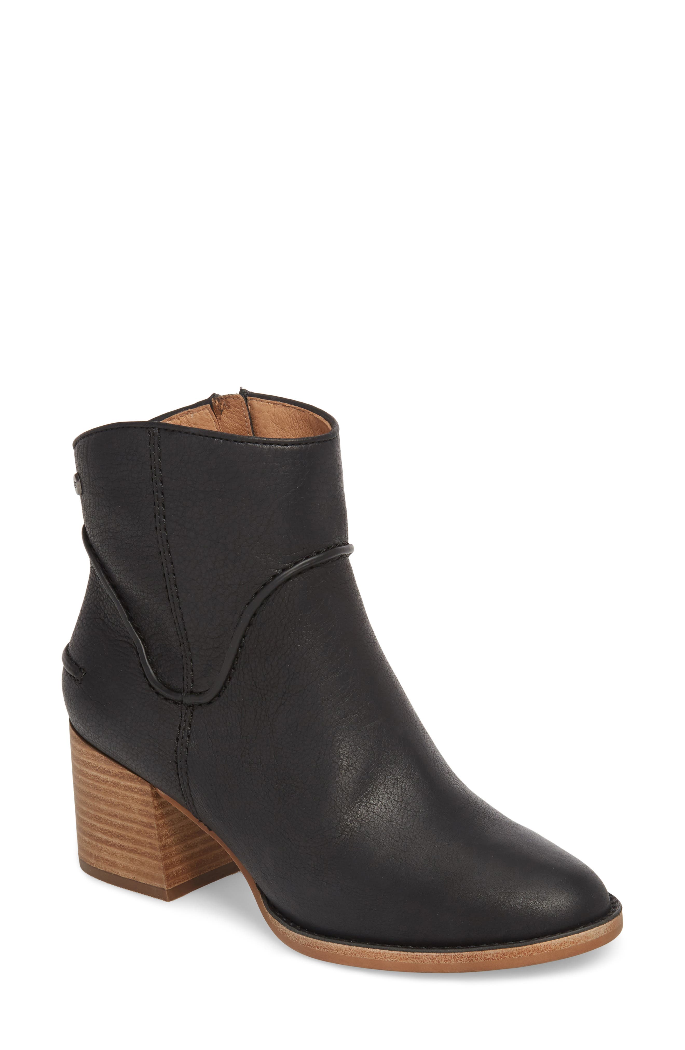 Ugg Annie Bootie, Black