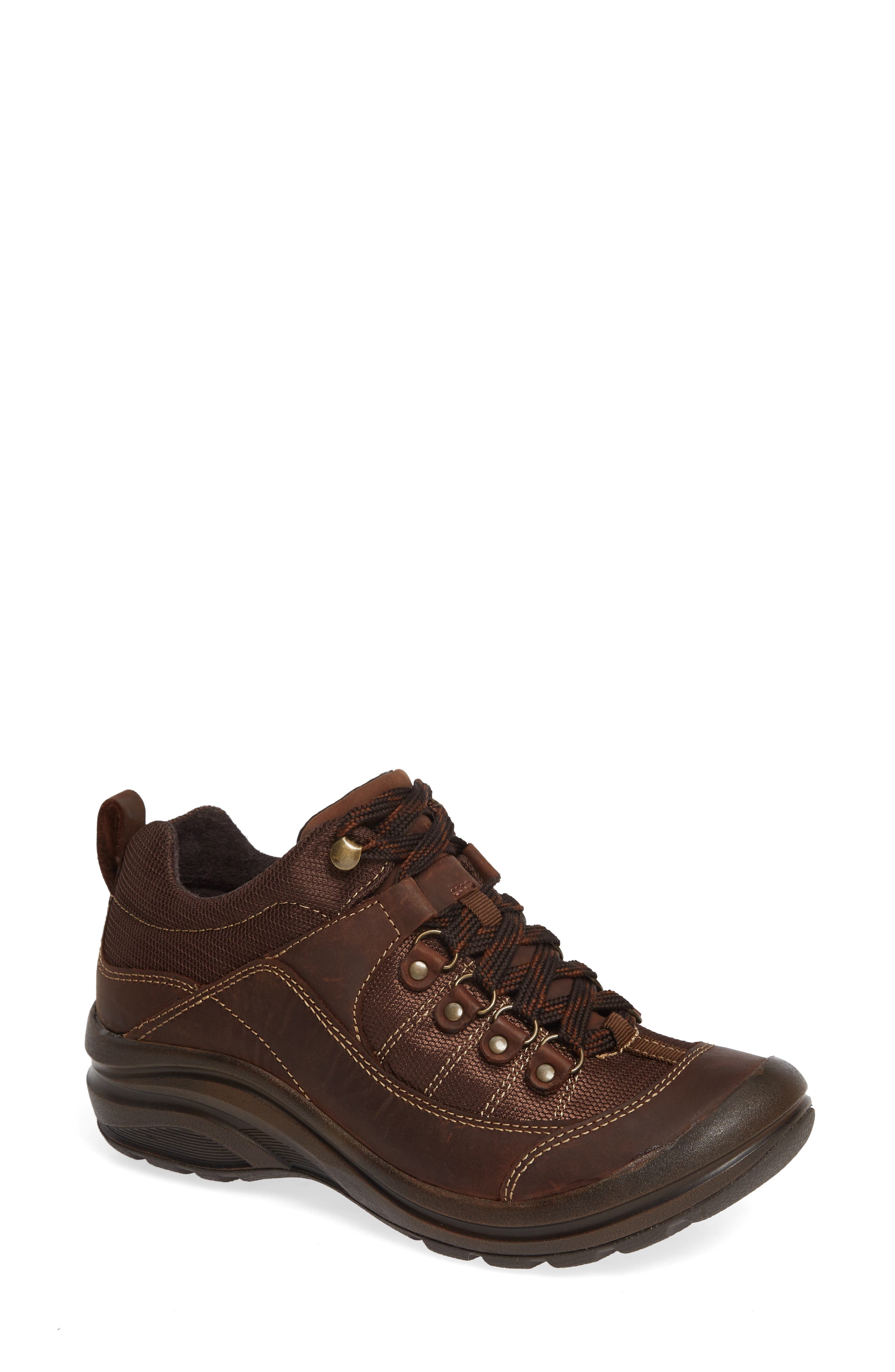 Bionica Milliston Waterproof Hiking Waterproof Boot, Brown