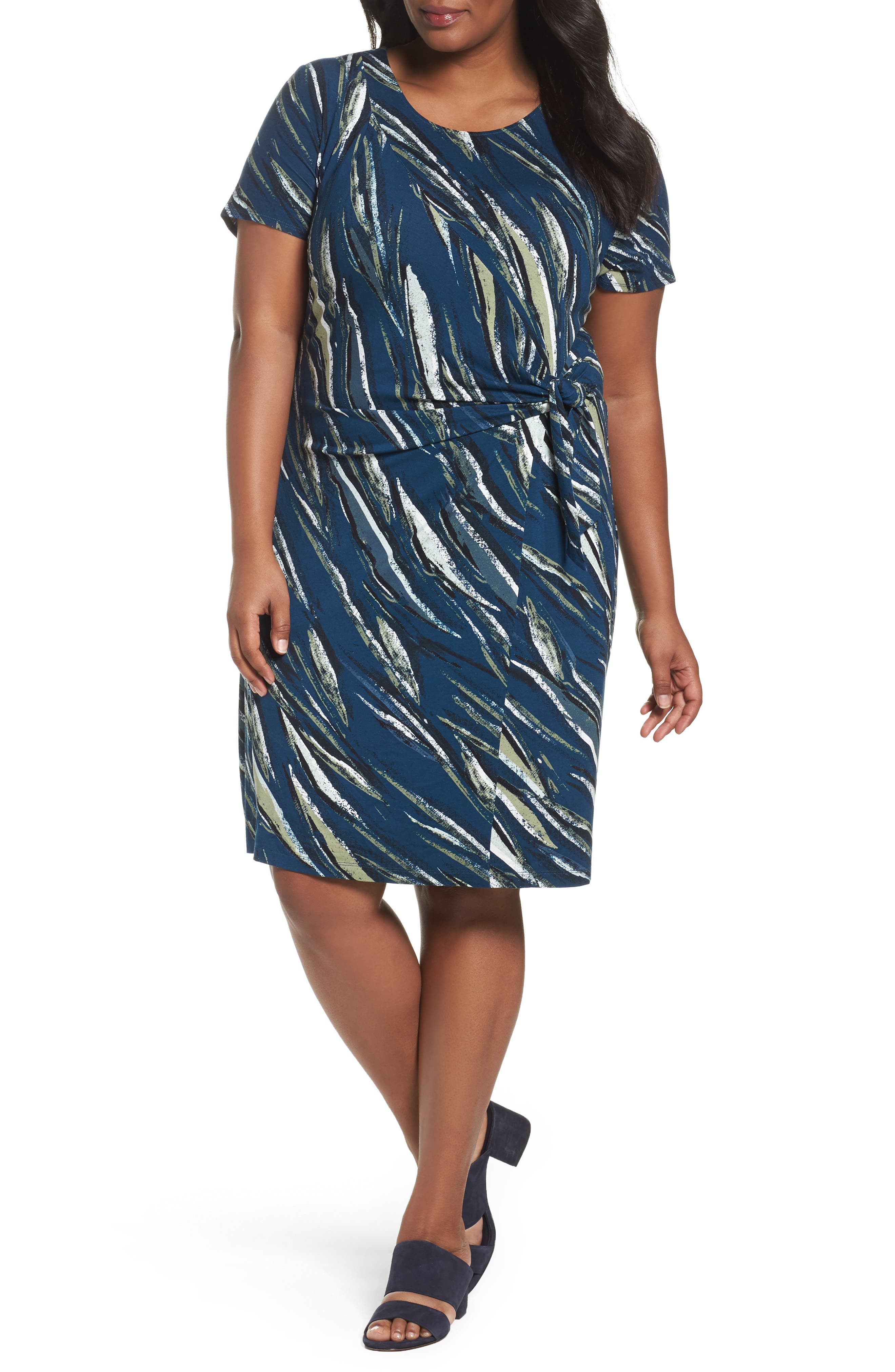 Plus Size Nic+Zoe Tiger Lily Twist Front Sheath Dress, Blue