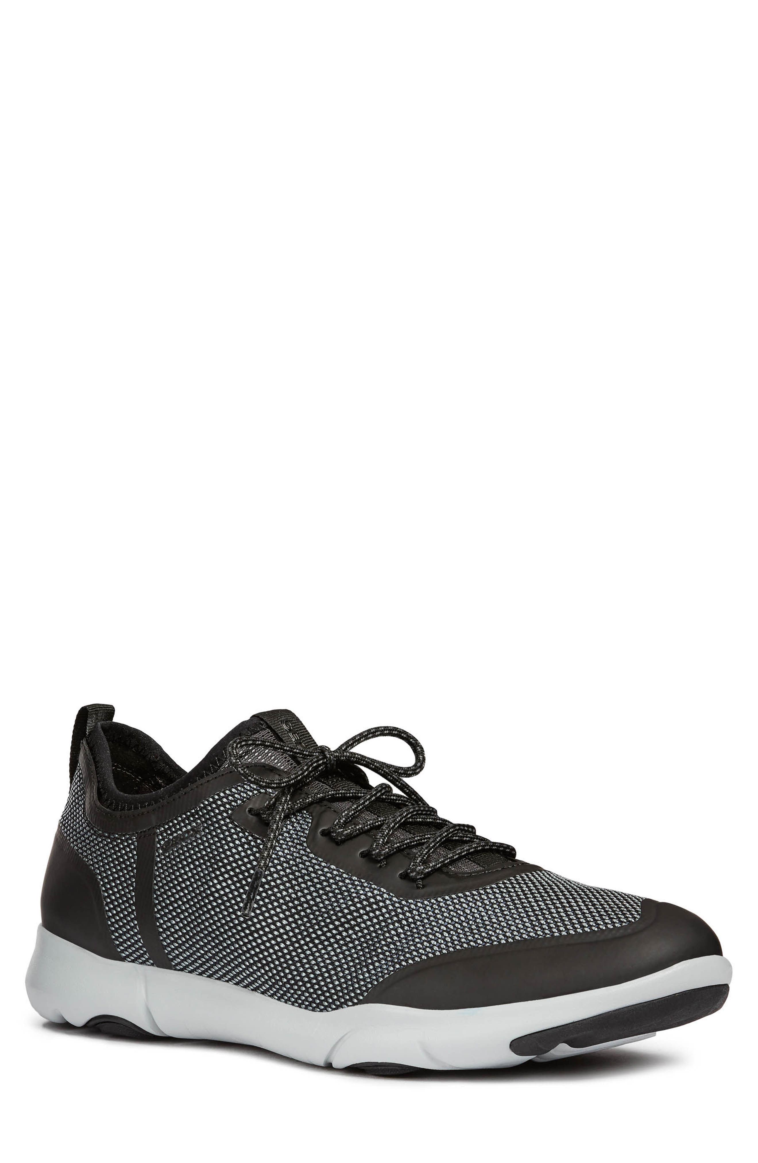 Geox Nebula X 3 Low Top Sneaker, Black