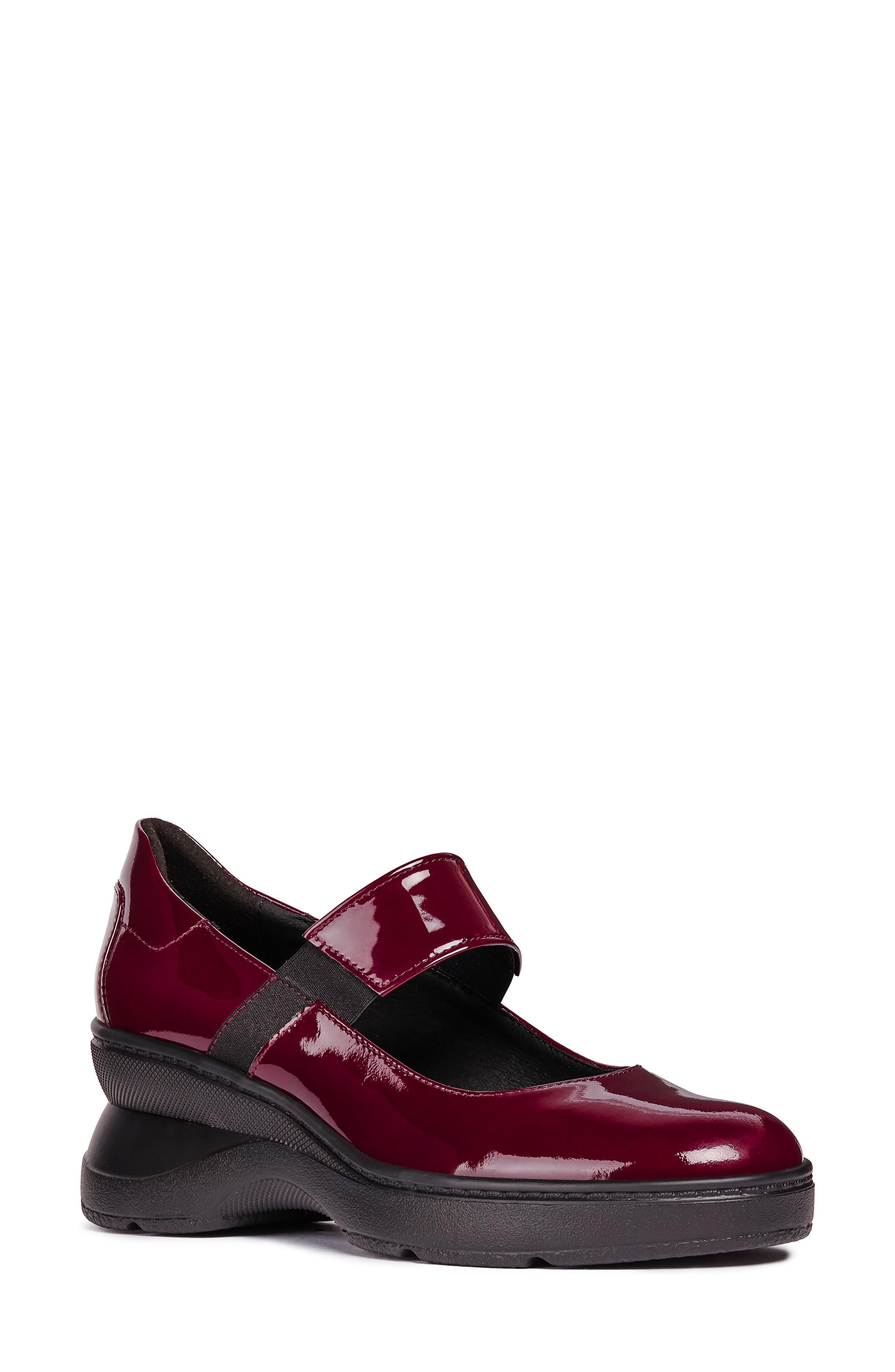 Geox Ascythia Mary Jane Wedge - Burgundy