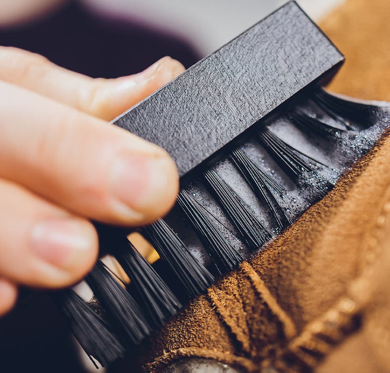 Step by step guide on how to clean UGGs