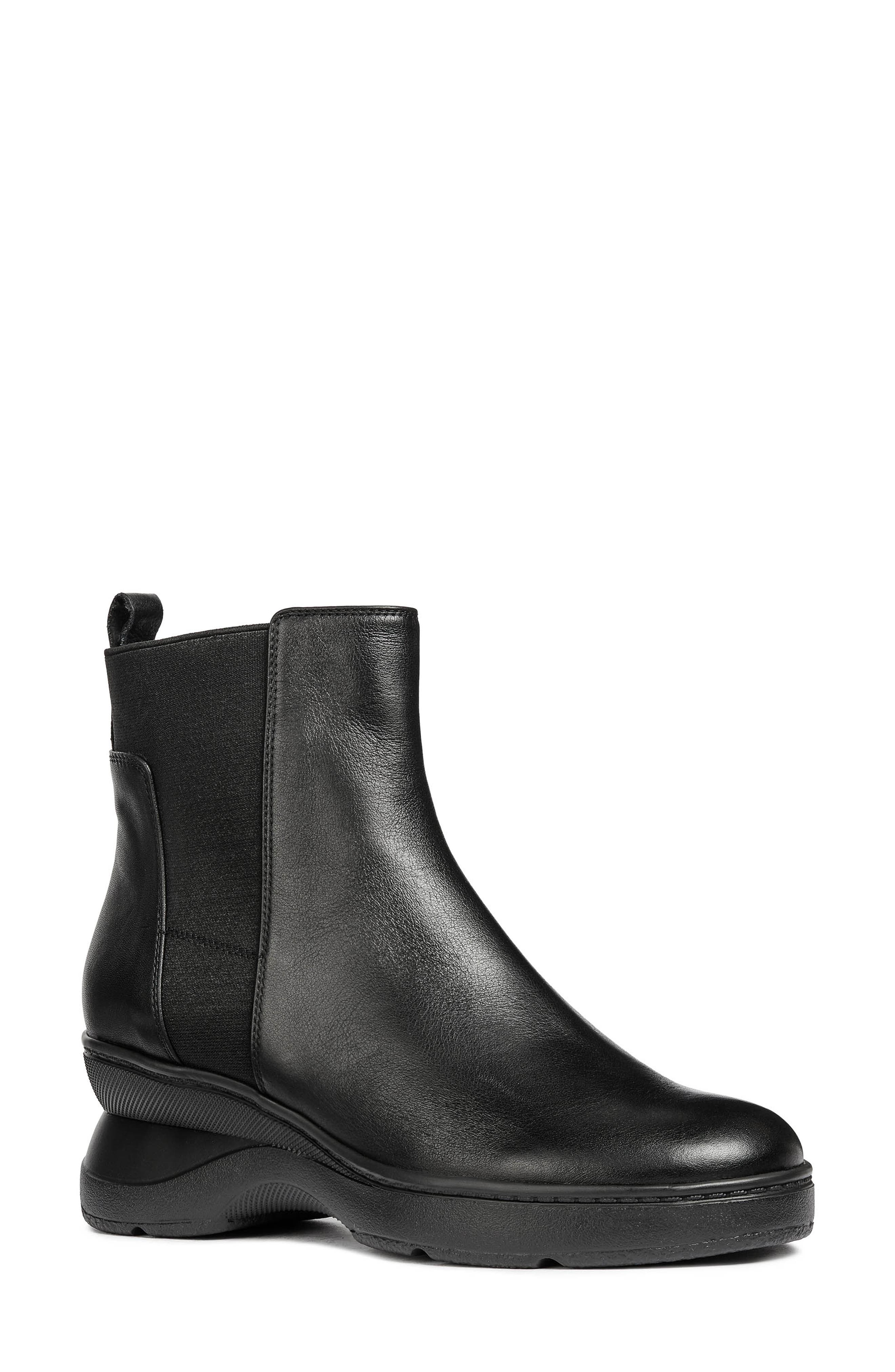 Geox Ascythia Wedge Bootie