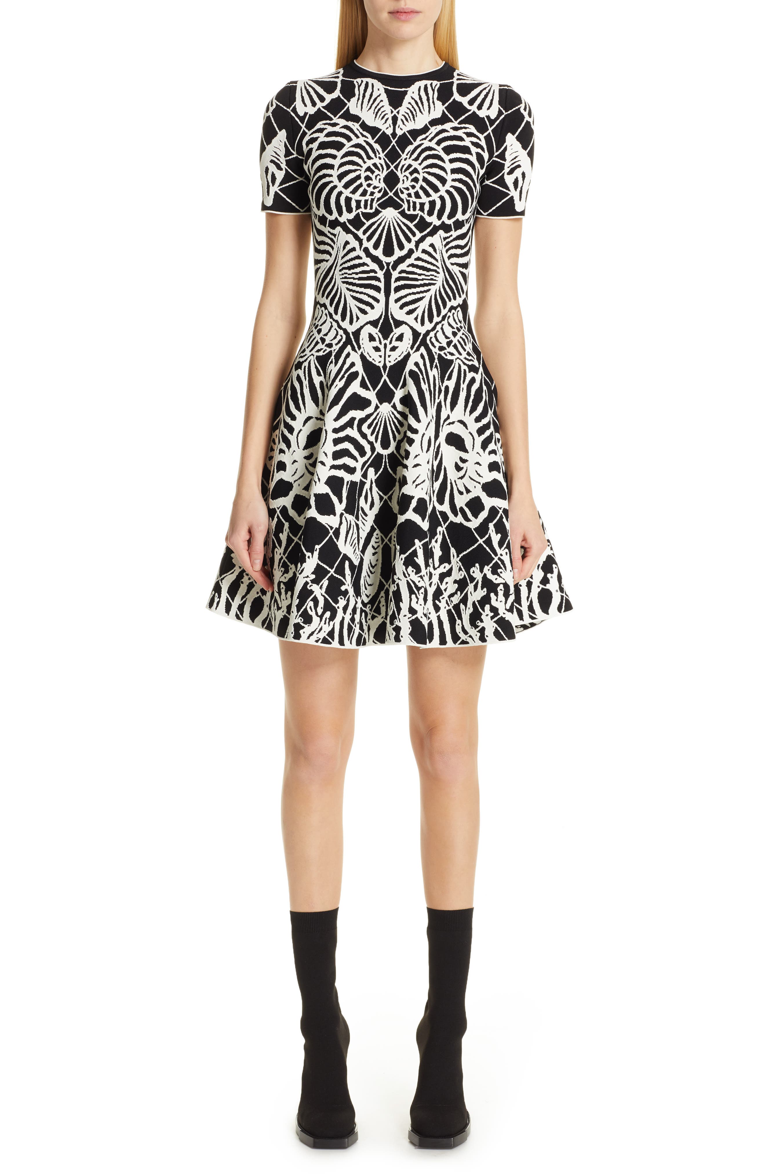 Alexander Mcqueen Wave Jacquard Minidress, Black