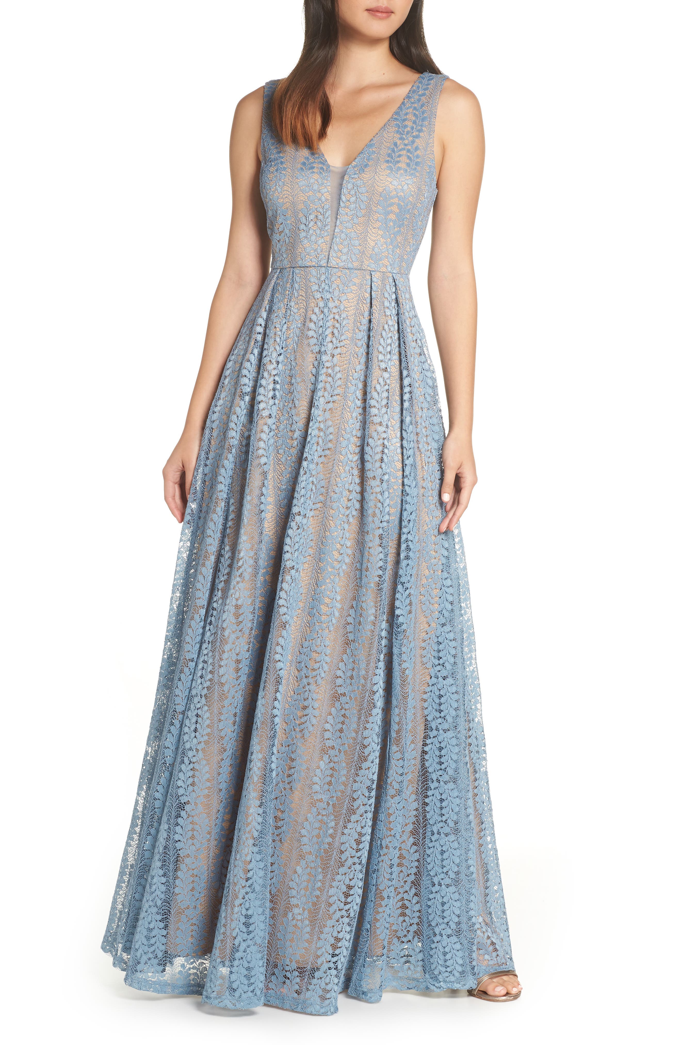 Lulus Eliana Lace V-Neck Gown, Blue