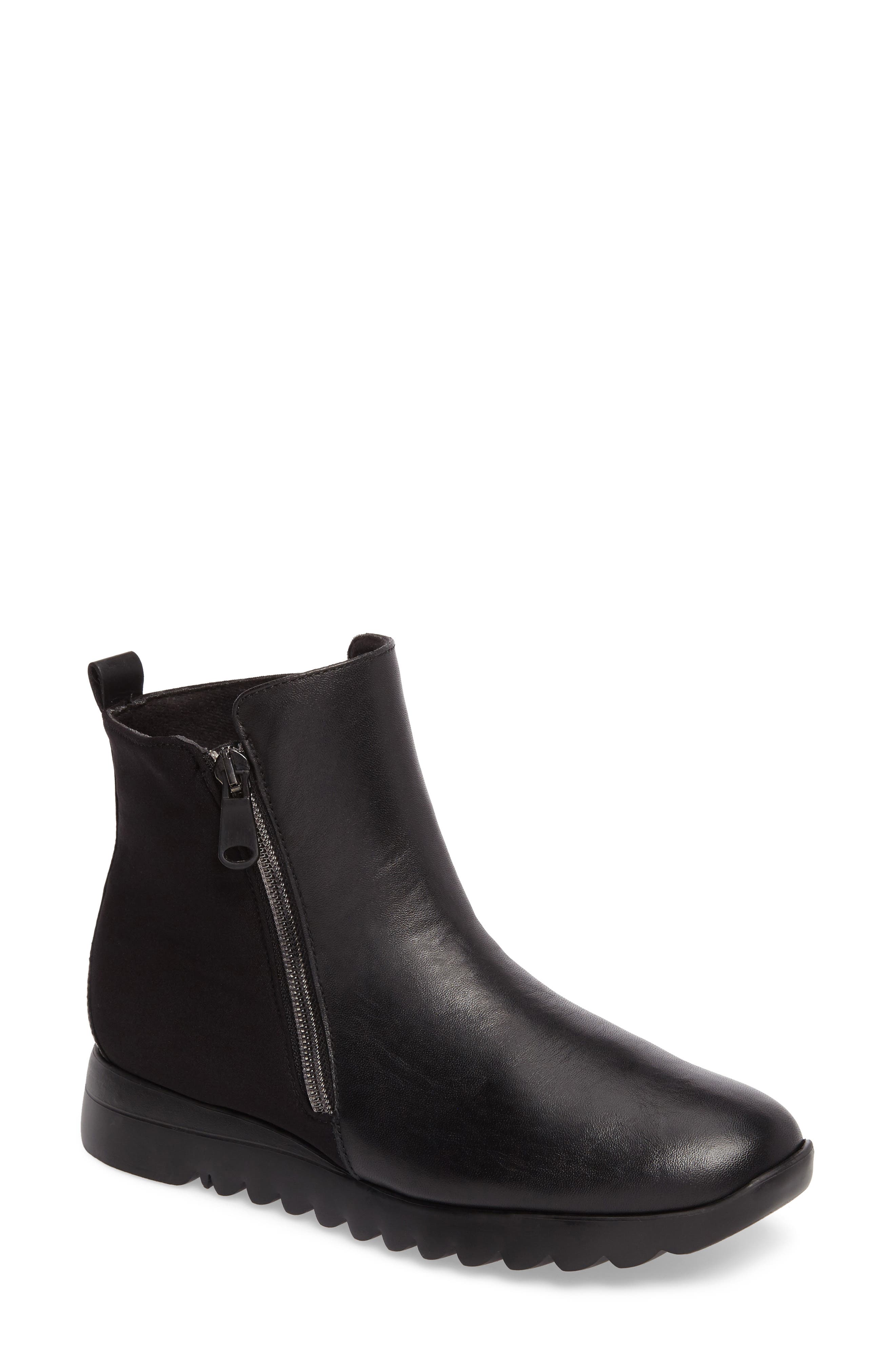 Munro Ashcroft Bootie, Black