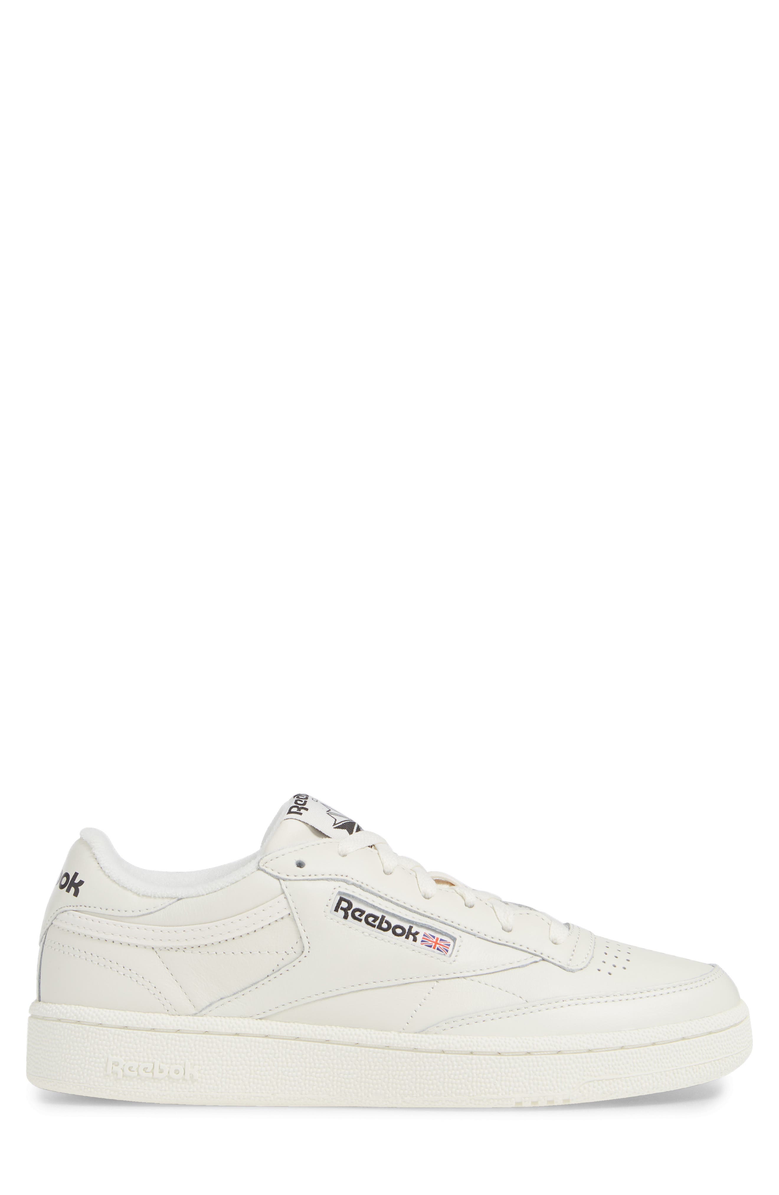 urban outfitters reebok club c 85 vintage