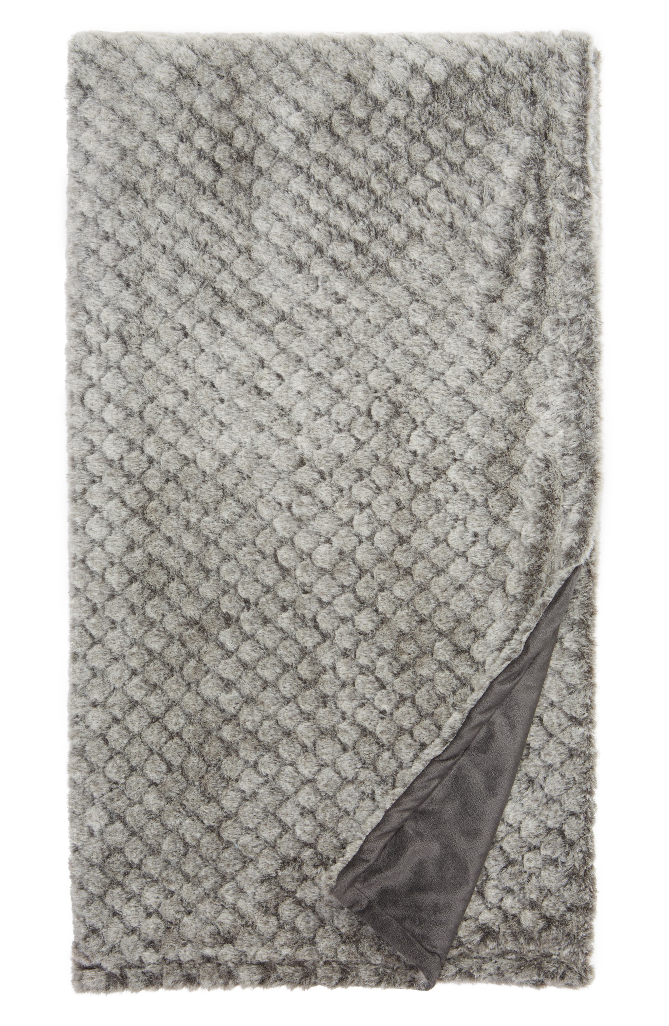 Nordstrom at Home Diamond Plush Throw Nordstrom