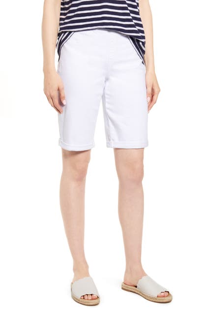 Nydj Roll Cuff Pull-on Denim Shorts In Optic White