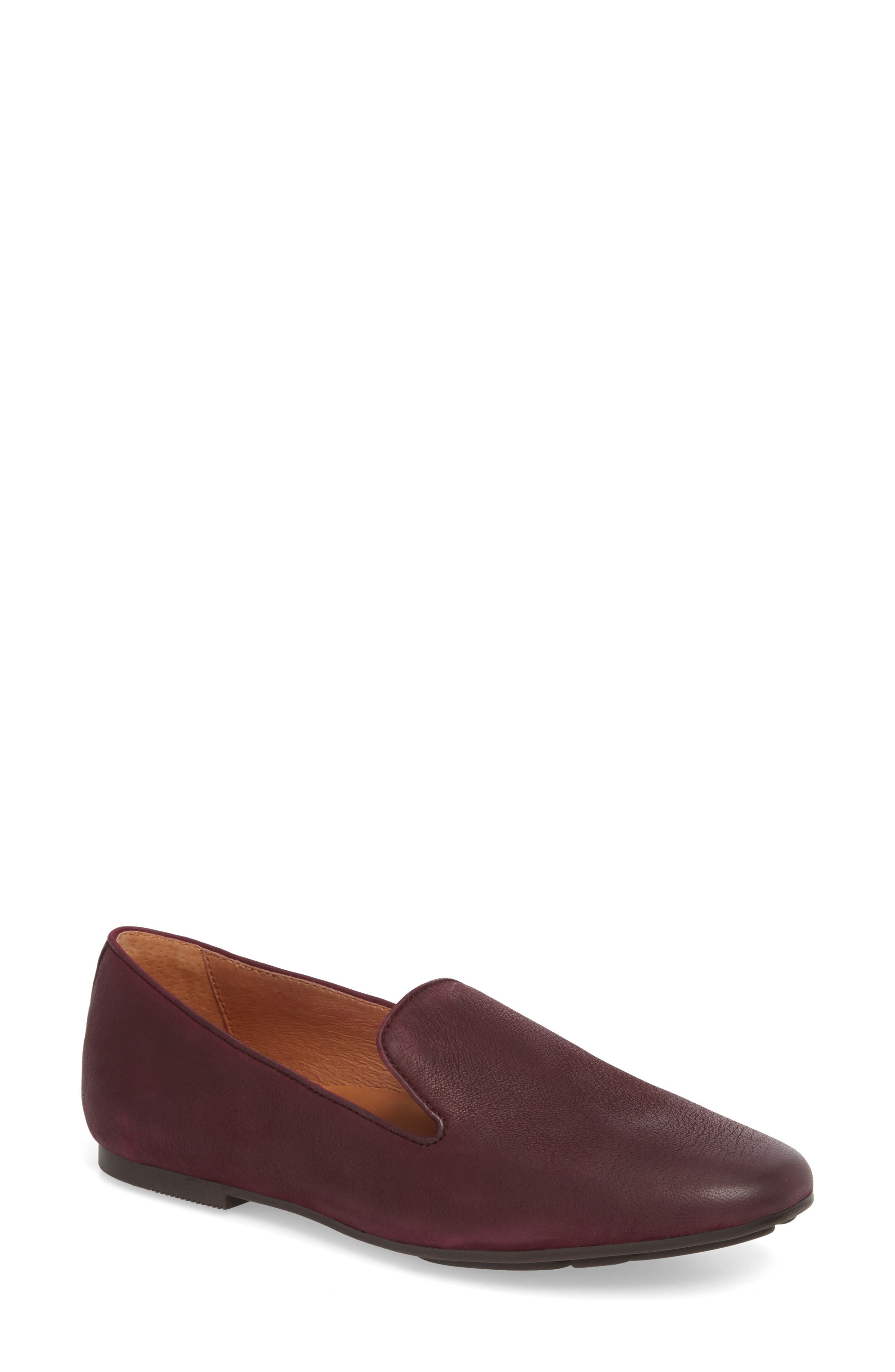 Gentle Souls By Kenneth Cole Eugene Flat, Red