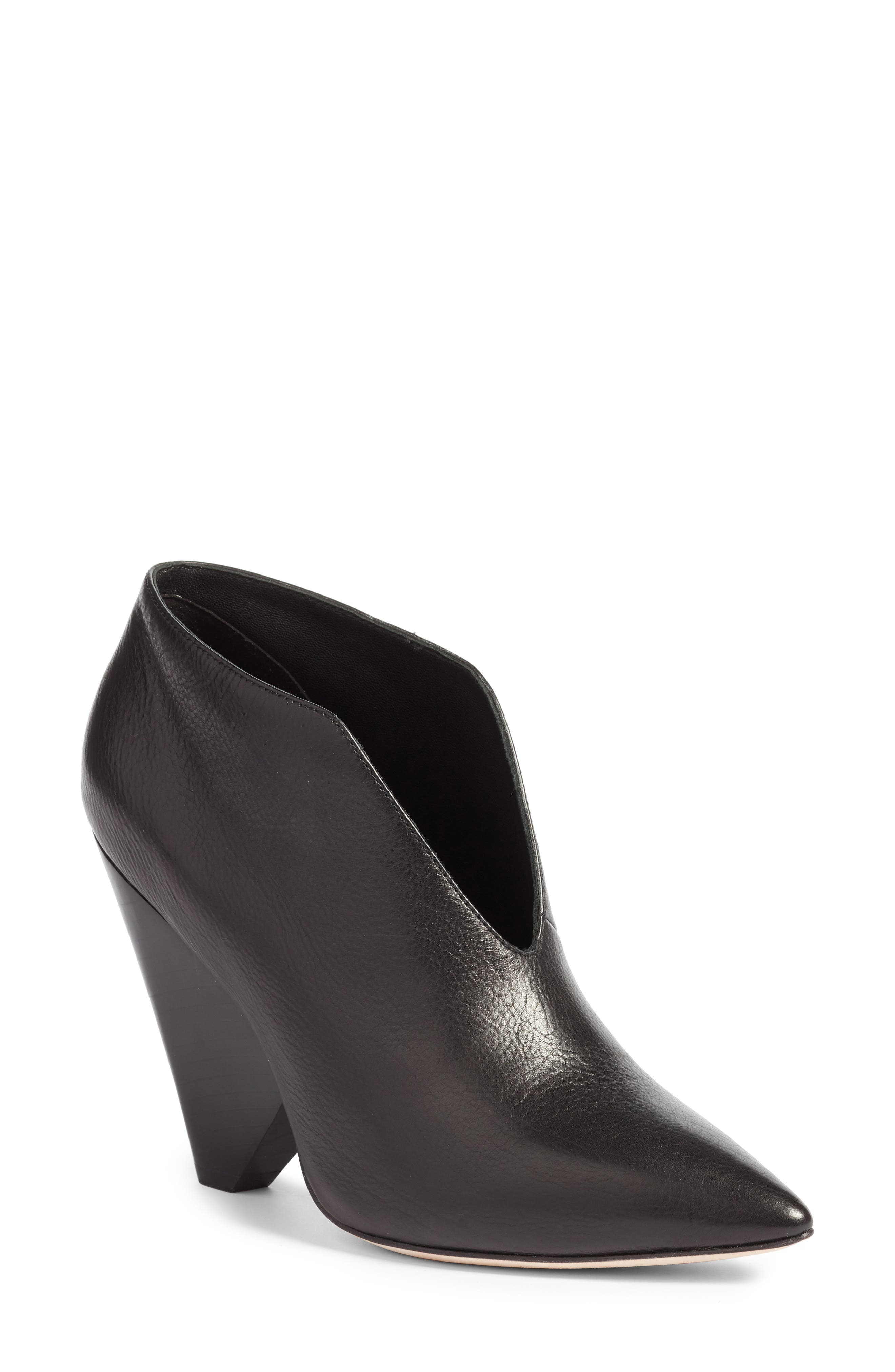 Paige Emi Bootie- Black
