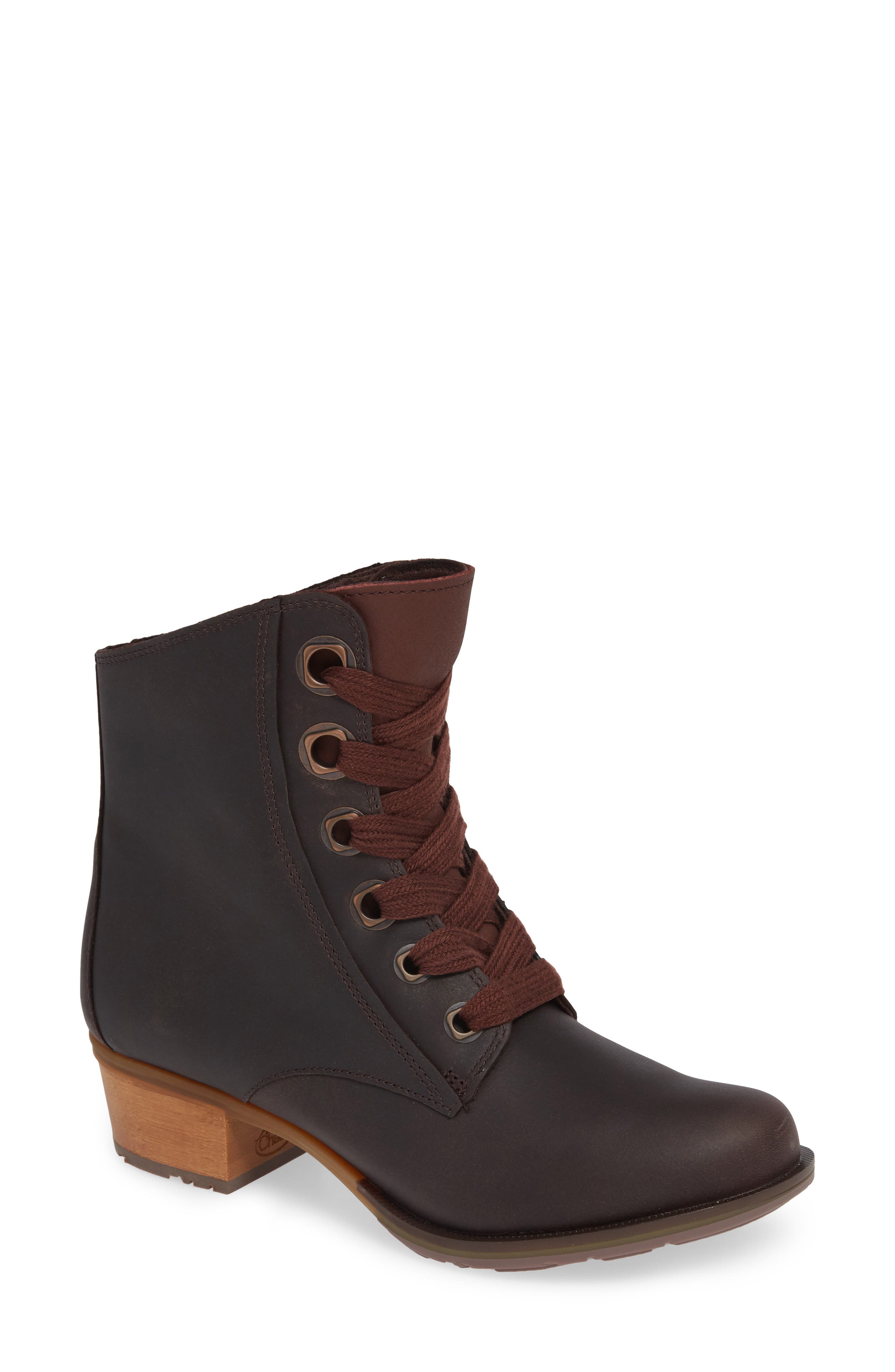 moncler hanya patent chelsea boots