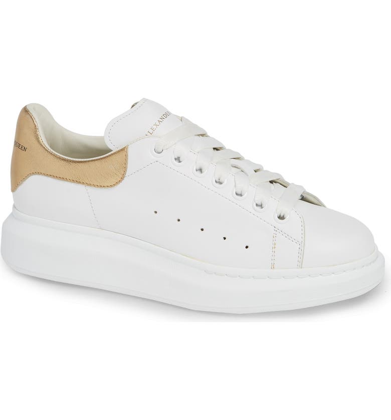 ALEXANDER MCQUEEN OVERSIZE LOW TOP SNEAKER,553761WHGP0