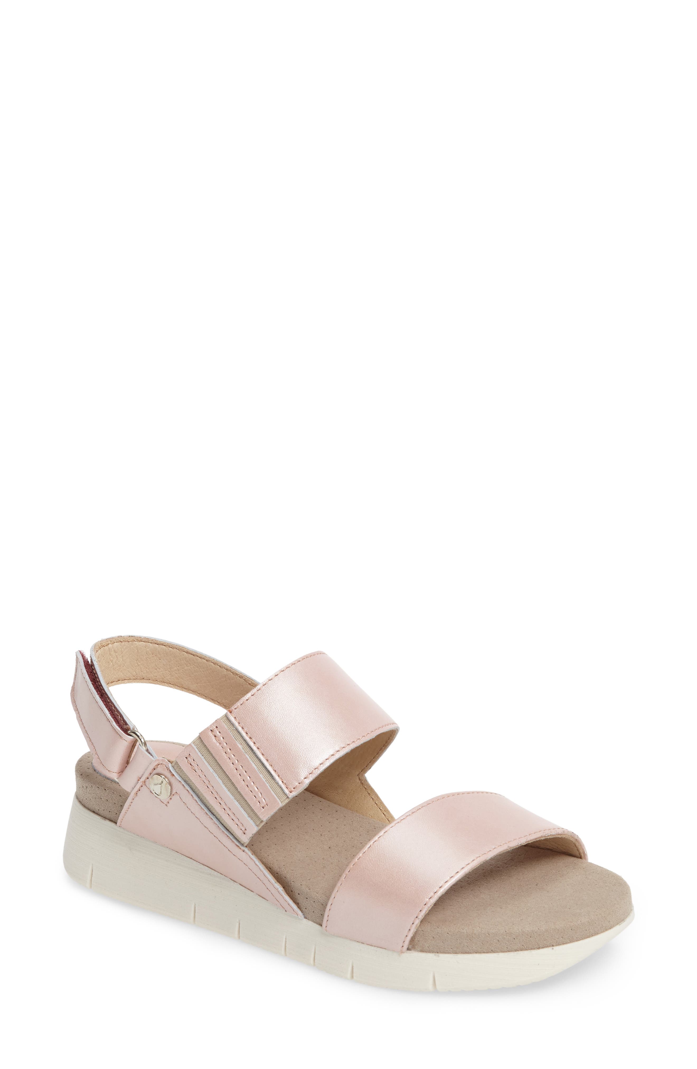 Bos. & Co. Payge Wedge Sandal, Pink