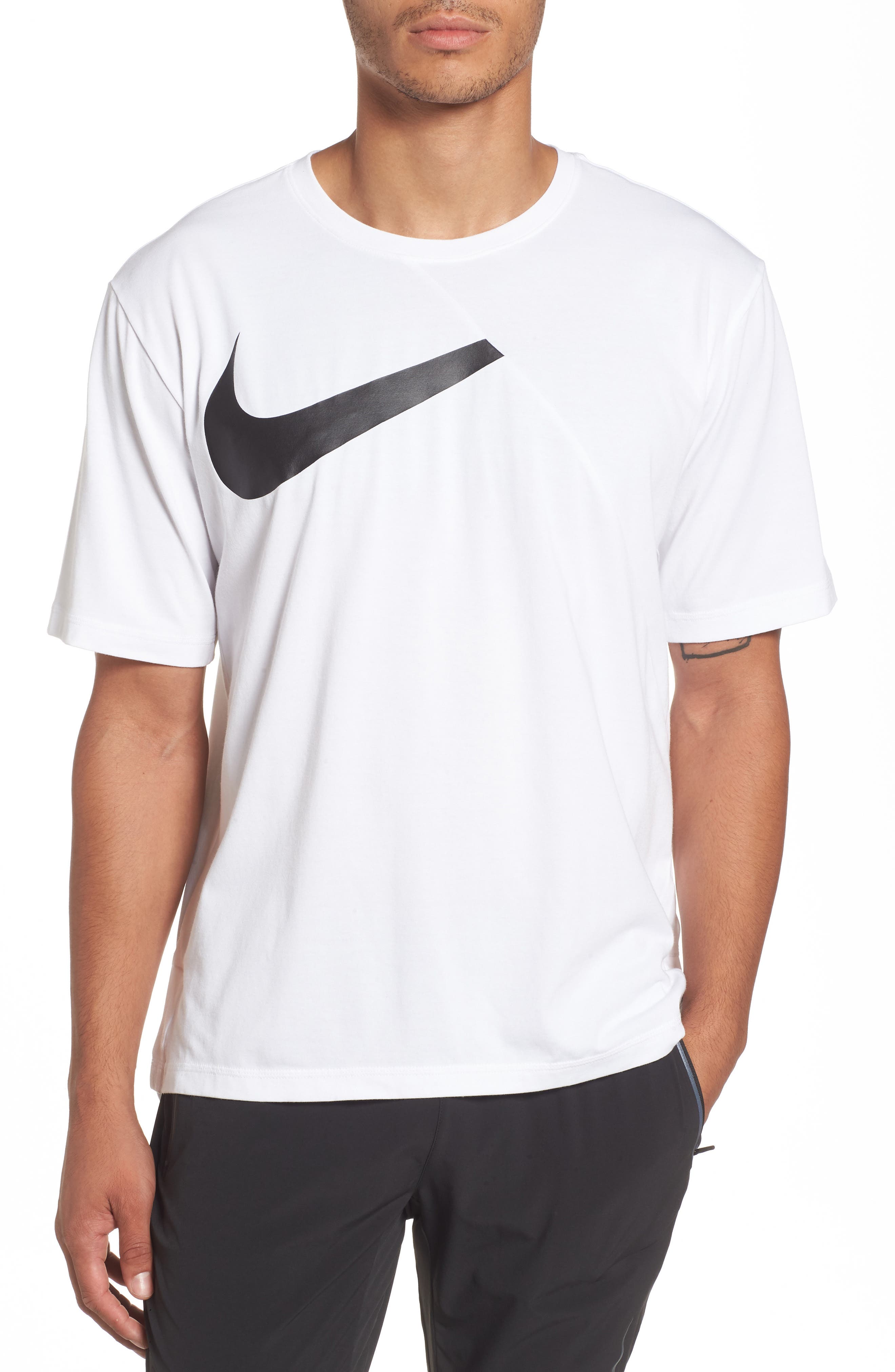 Nike Dry Performance T-Shirt