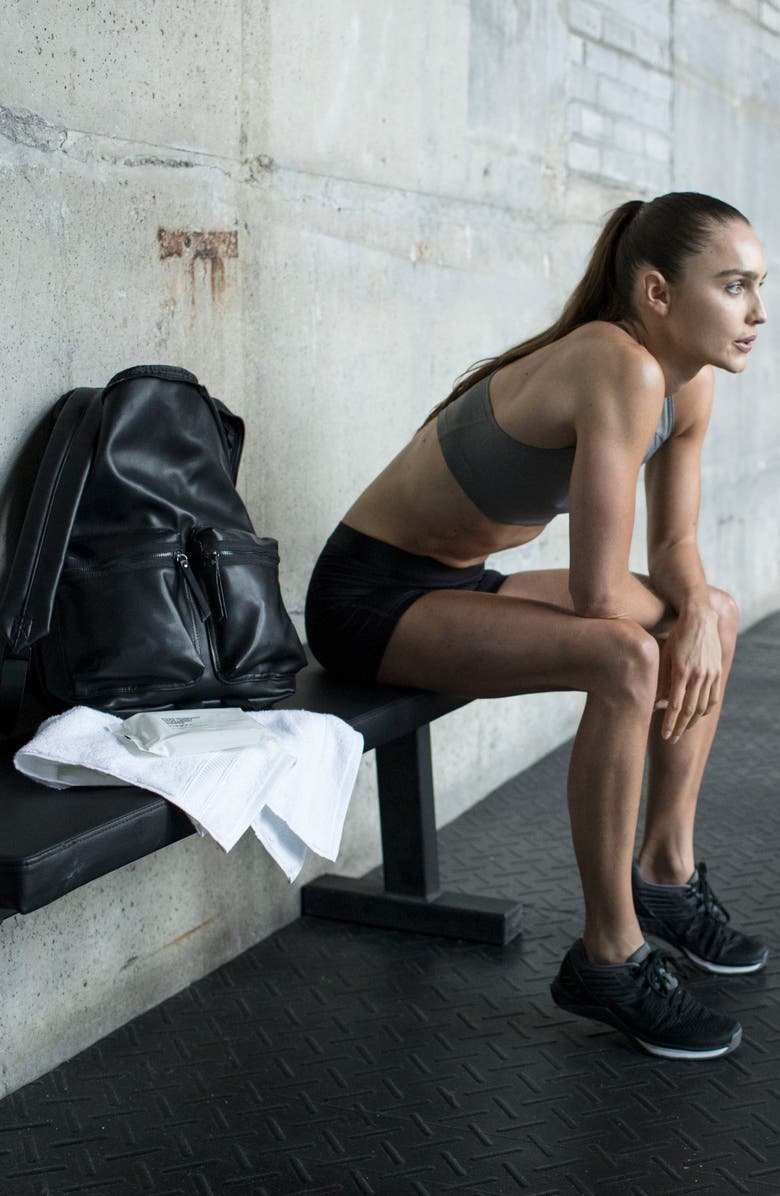 Clinique Fit Workout Face + Body Hydrating Spray