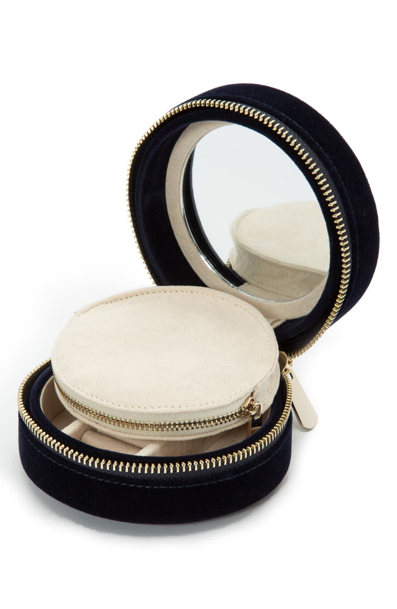 Wolf Zoe Round Travel Case - Blue In Indigo