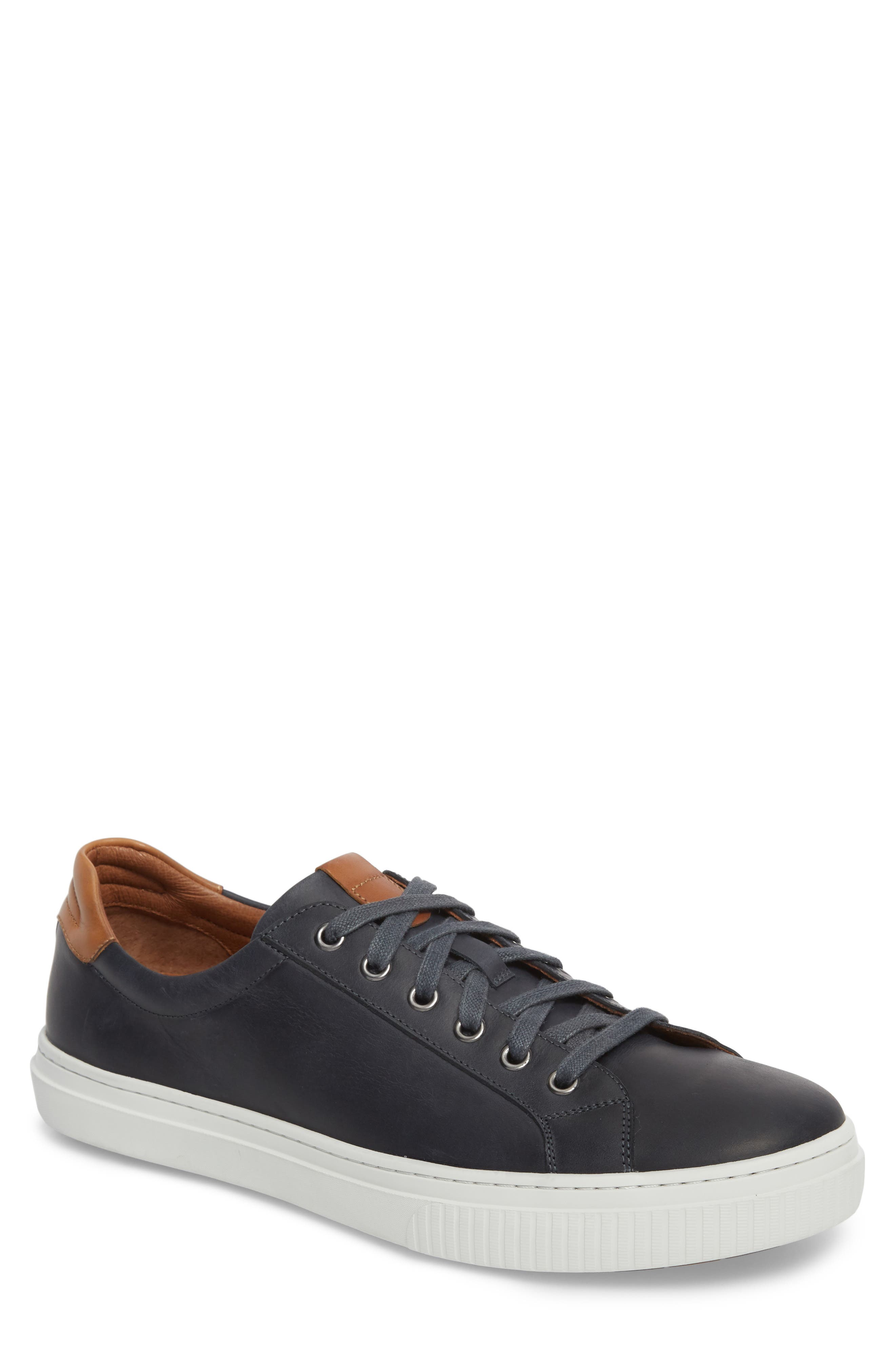J & m 1850 Toliver Low Top Sneaker- Blue