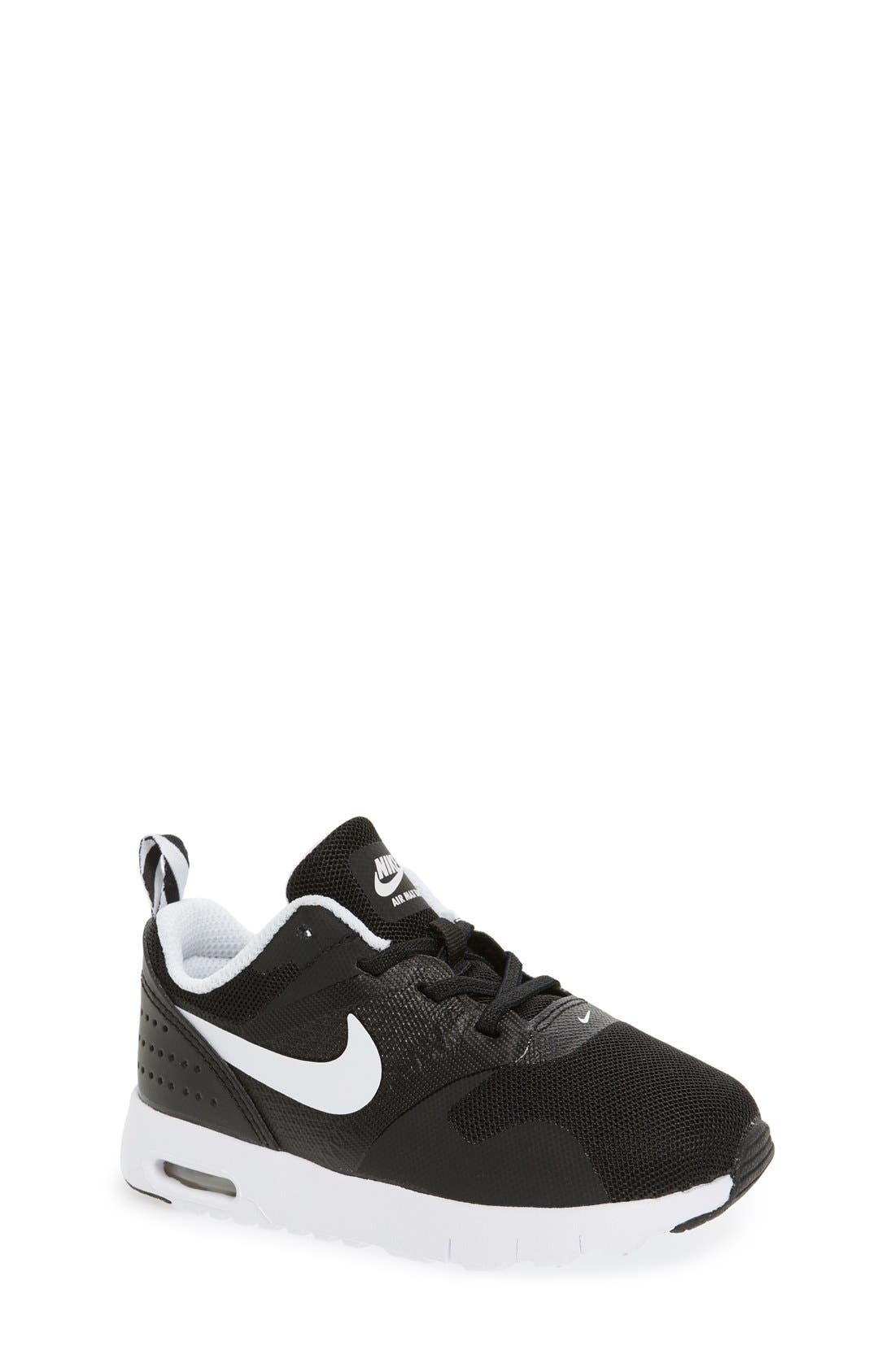mens nike tavas