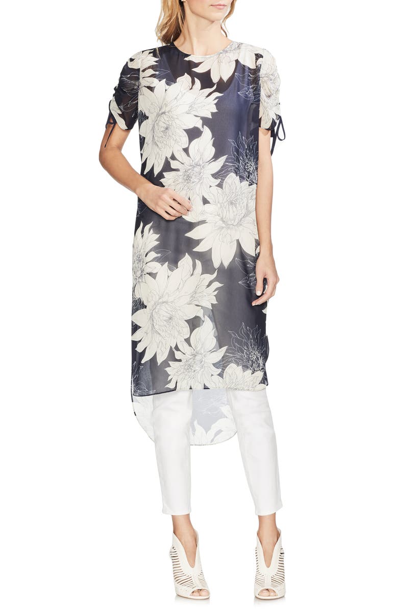 Vince Camuto T-shirts PAGODA BLOSSOMS SHIRTTAIL TUNIC