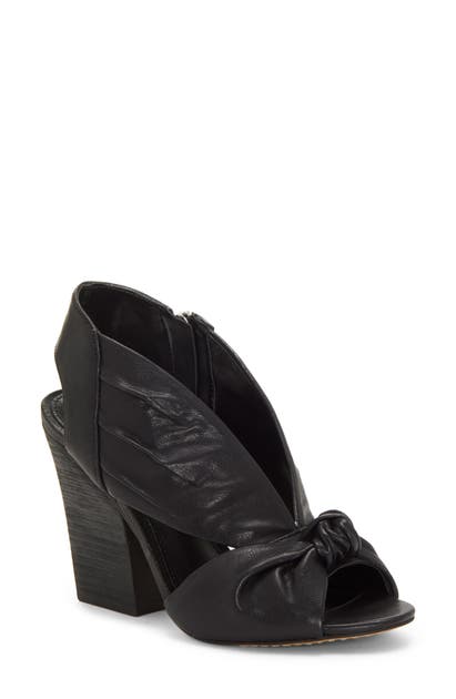 Vince Camuto Sandals KERRA SANDAL