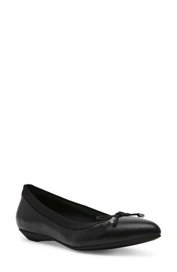 Anne Klein Ober Ballet Flat In Black Smooth