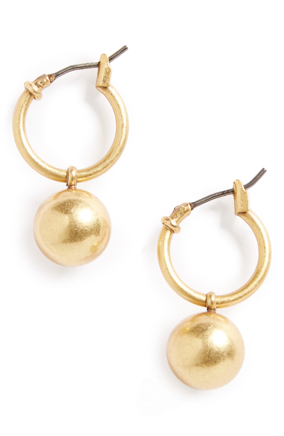 Hoop earring with ball closure Outlet