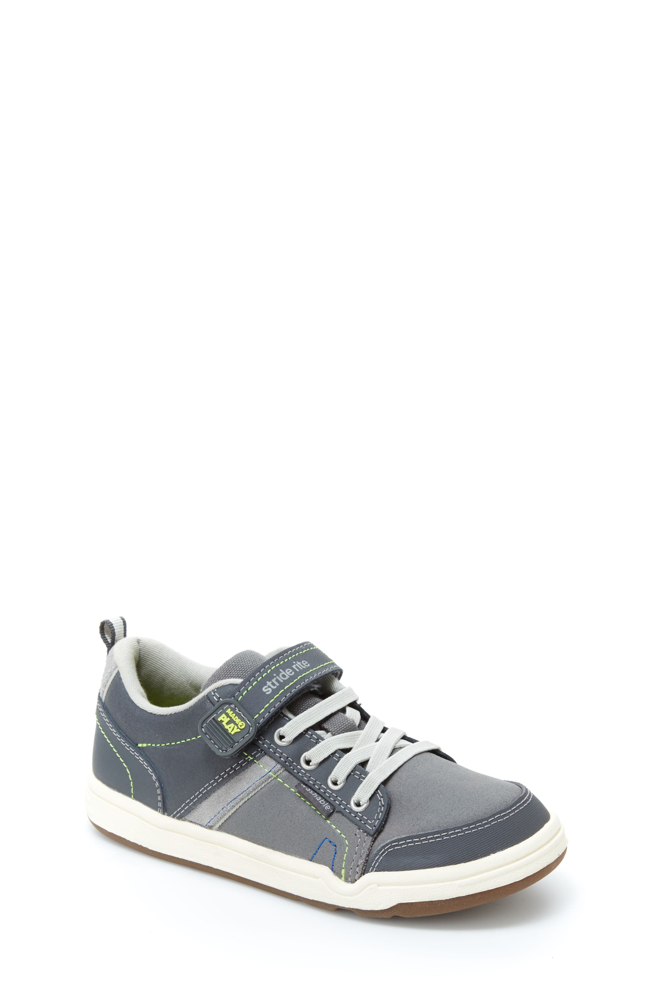 nordstrom stride rite shoes