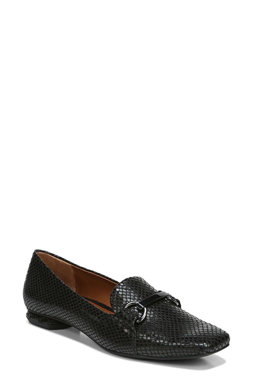 franco sarto pluto square toe pump