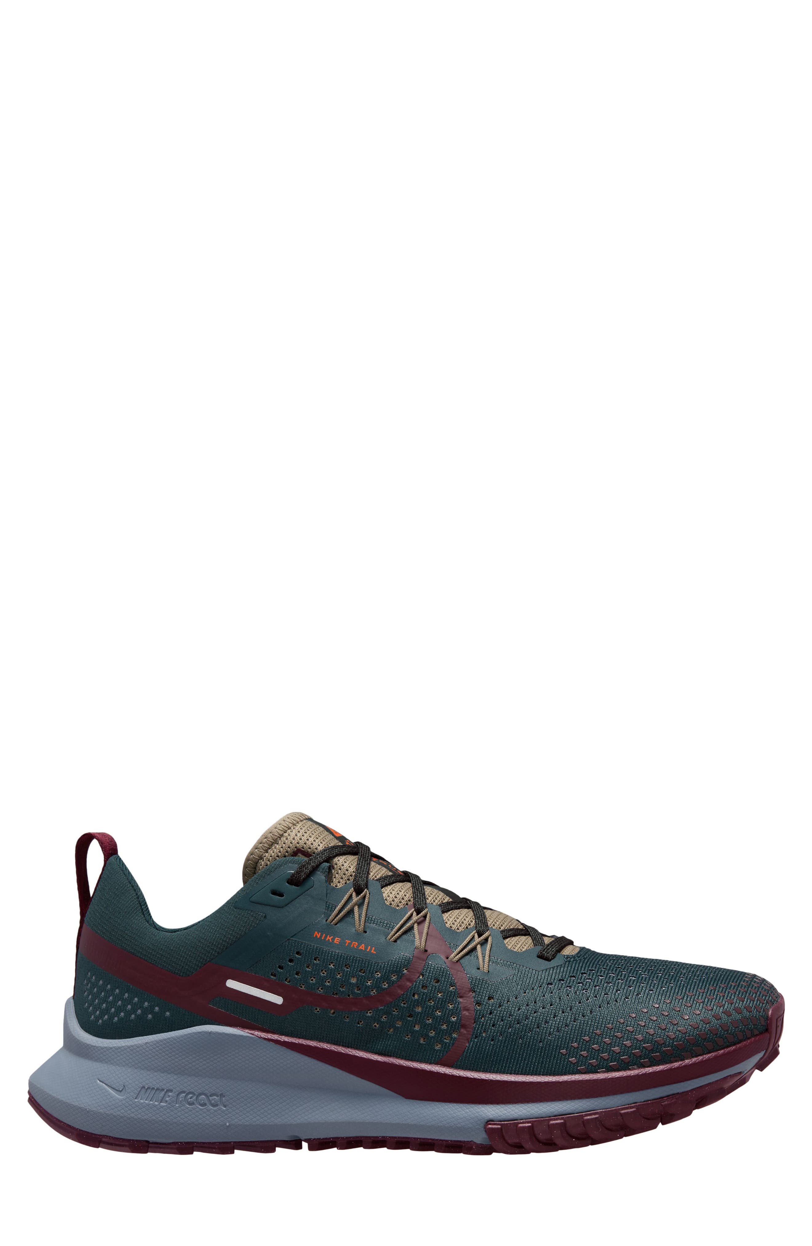 nordstrom pegasus 37