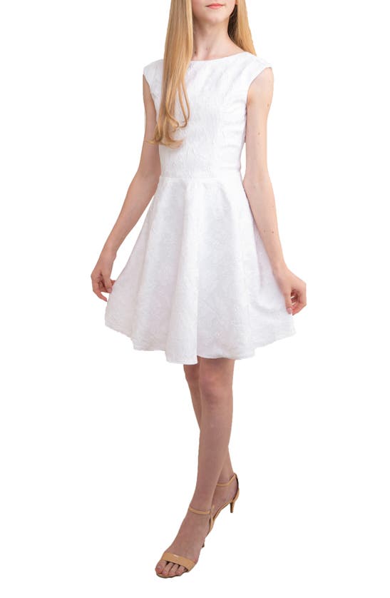 Un Deux Trois Kids' Floral Embroidered Dress In White Pattern