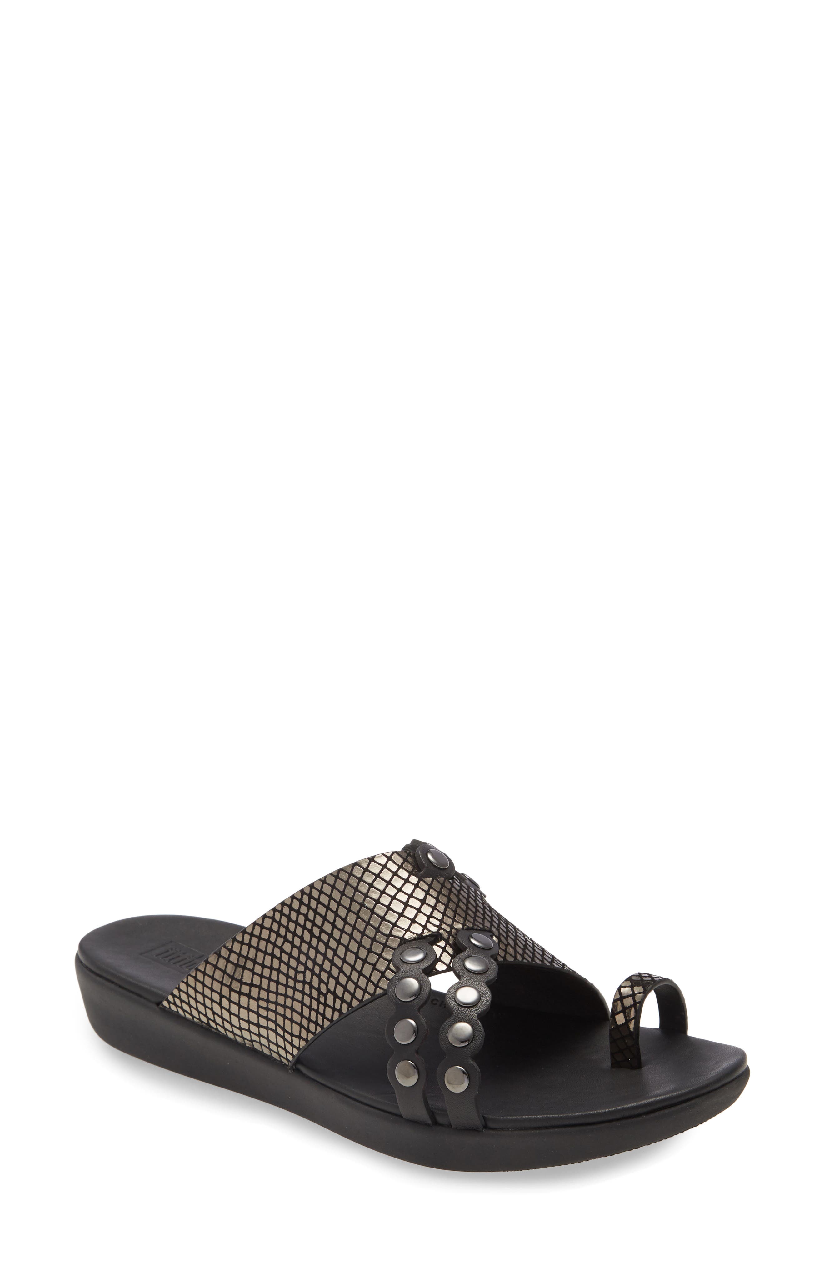 fitflop scallop