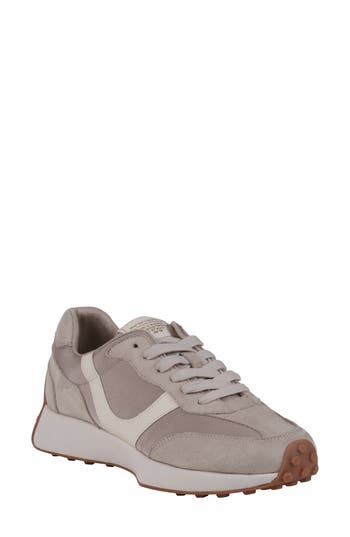 Good Choice New York Howell Sneaker In Sand