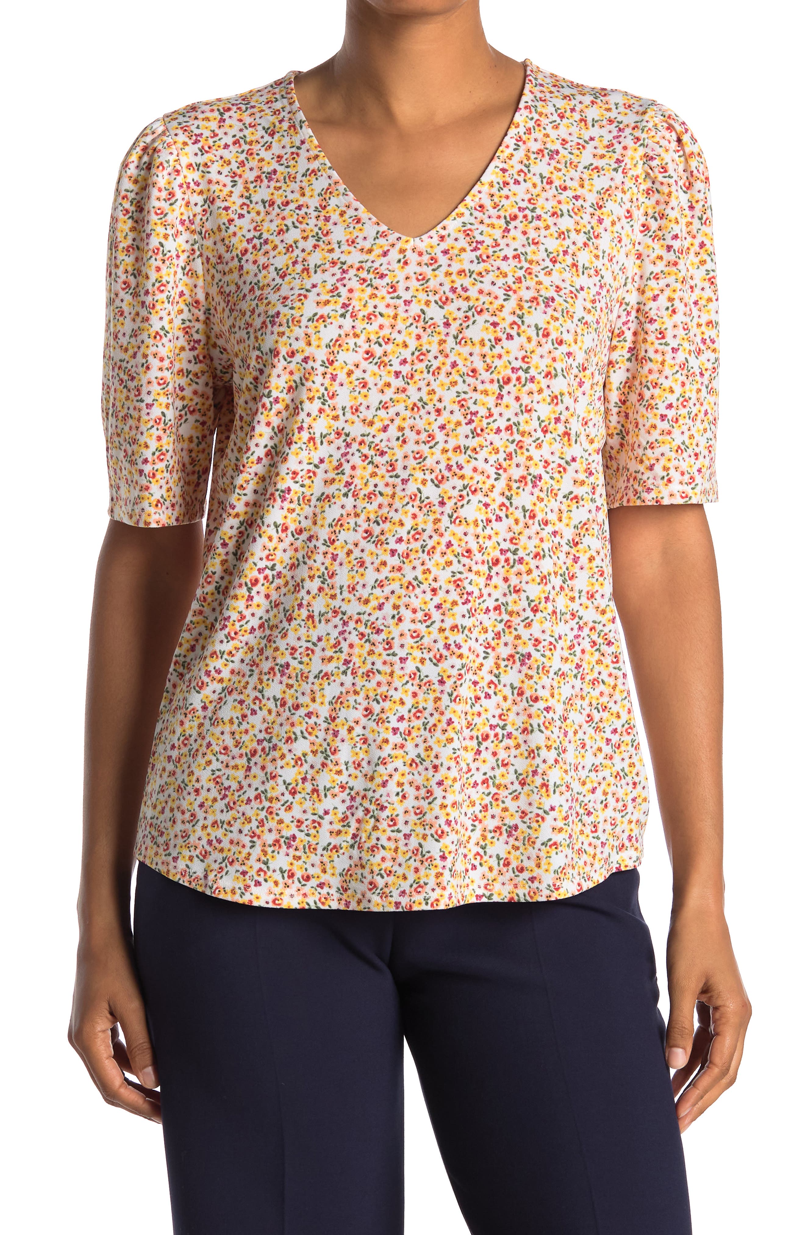 Adrianna Papell Floral Print V-neck Pleated Top In Open Yellow41