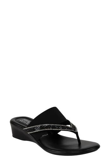 Shop Italian Shoemakers Deleiza Wedge Flip Flop In Black