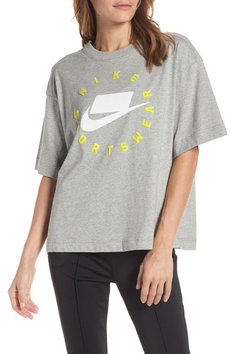 nike oversize tee nike oversize tee