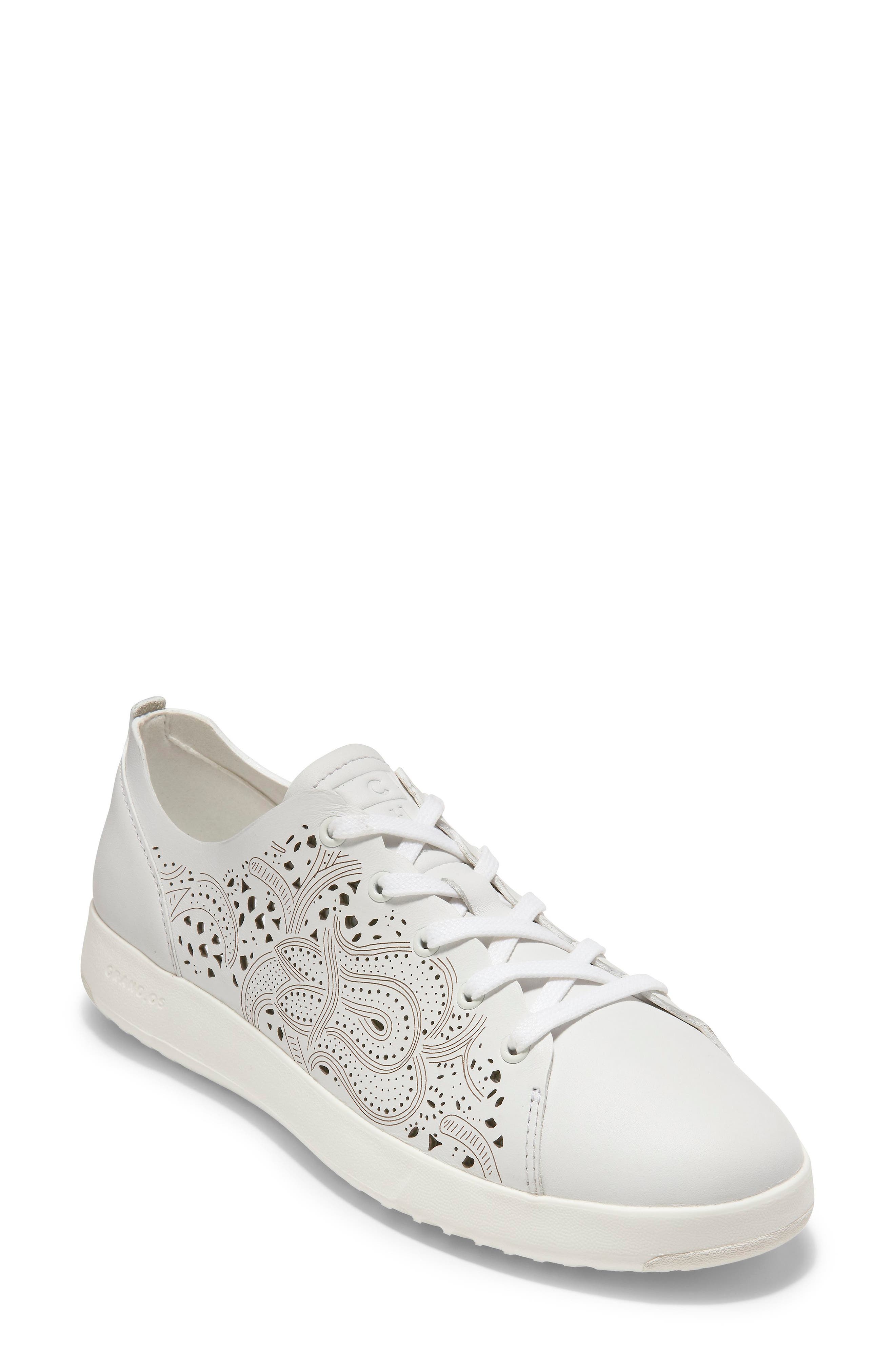 cole haan grandpro low top sneaker