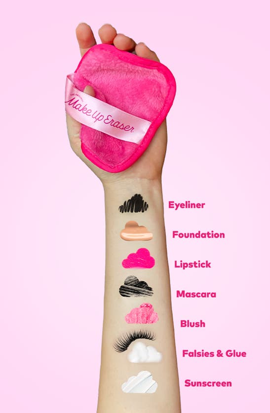 The Original Makeup Eraser 7-day Chic Makeup Eraser Set With Laundry Bag In Pink
