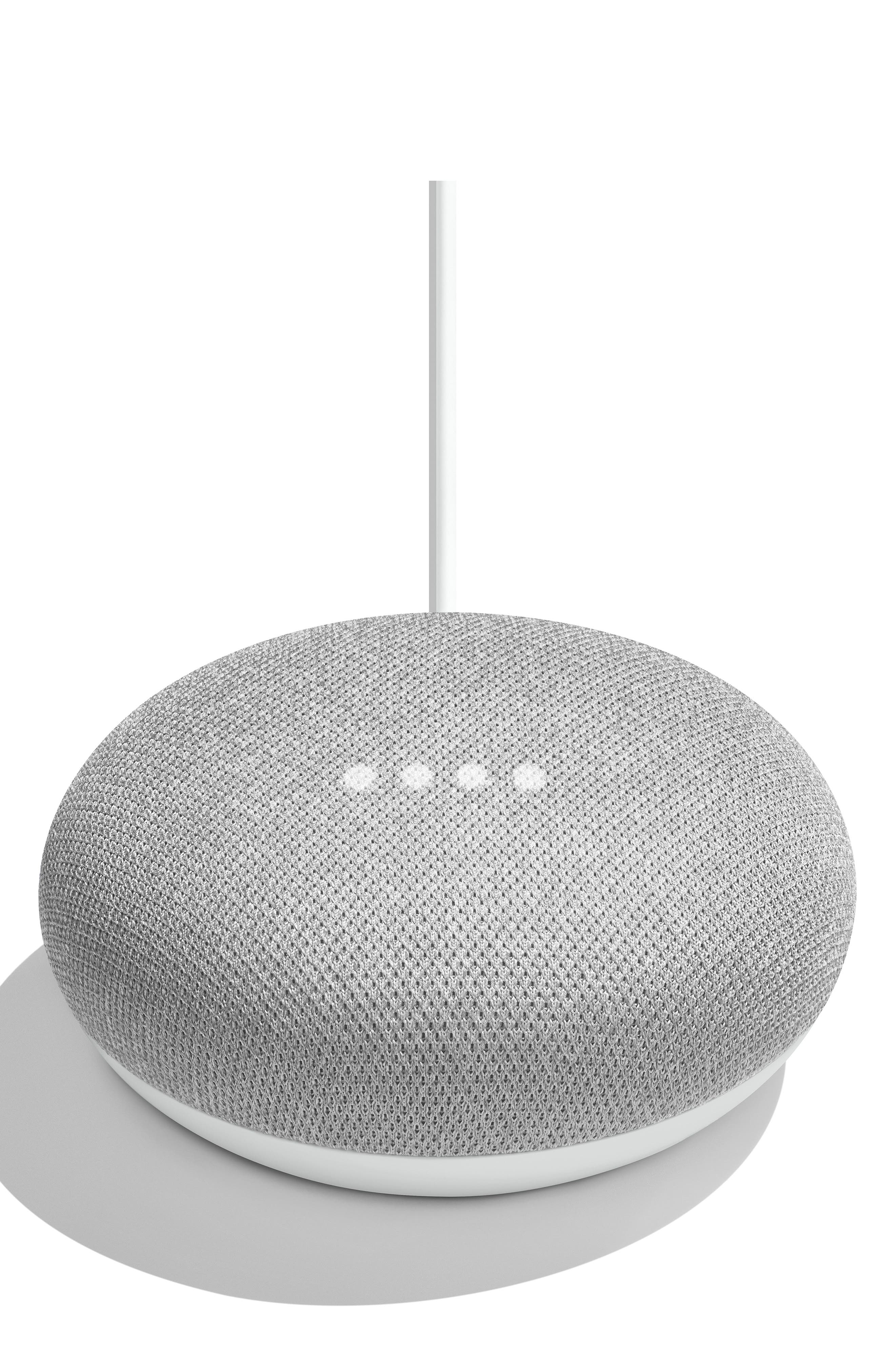 smart speaker assistant