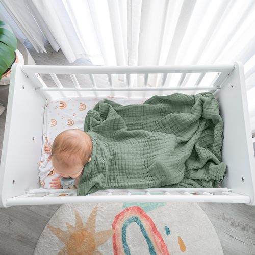 Comfy Cubs Muslin Baby Blanket In Fern