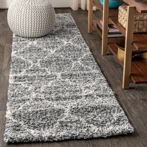 Jonathan Y Susa Ogee Moroccan Trellis Shag Area Rug In Light Gray/ivory