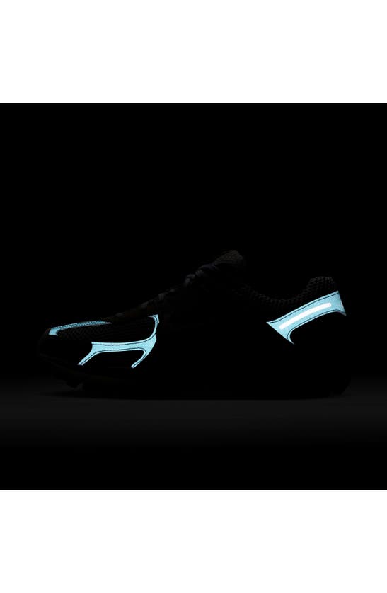 NIKE ZOOM VOMERO 5 PREMIUM SNEAKER