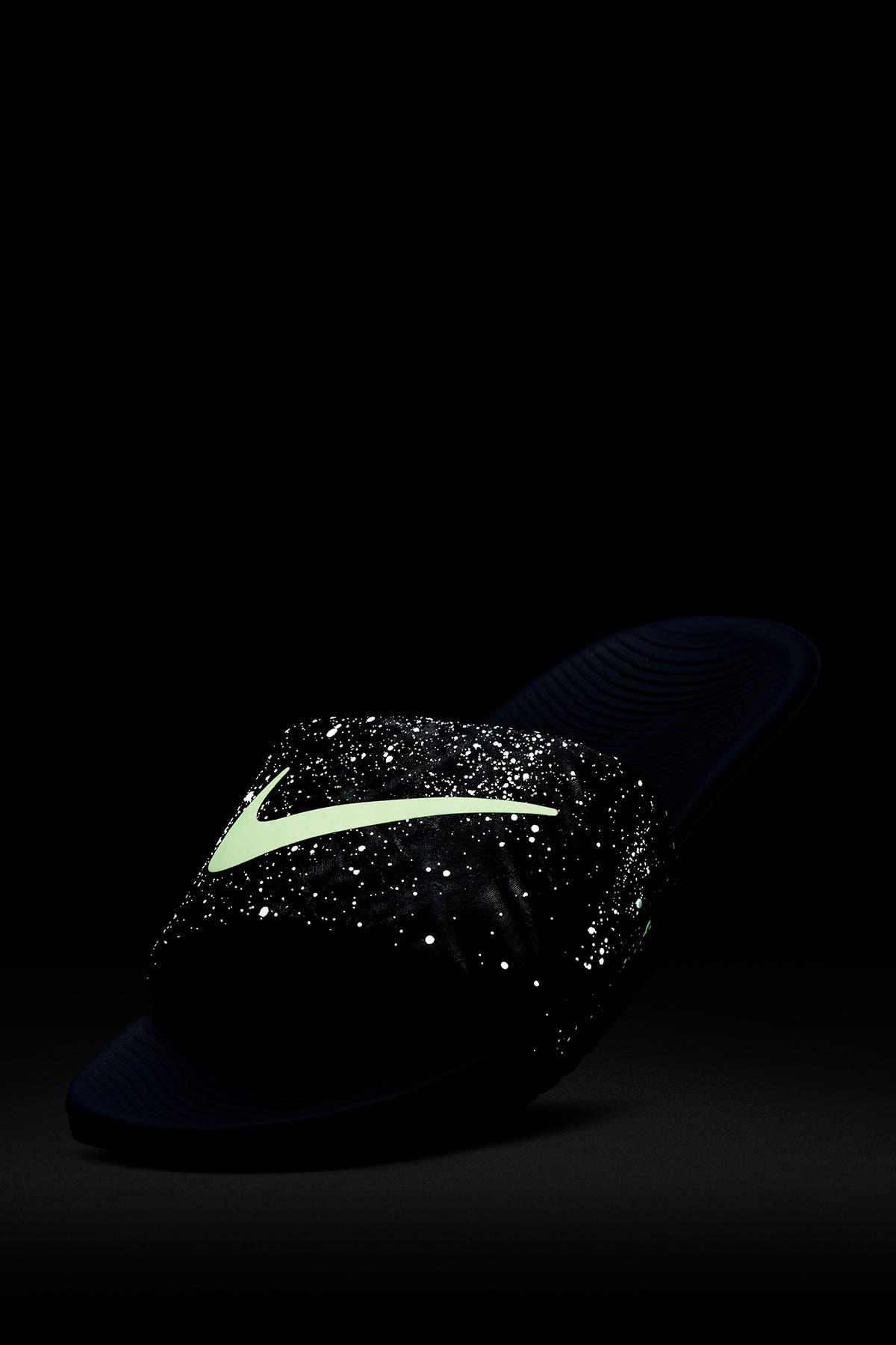 nike kawa glow slides