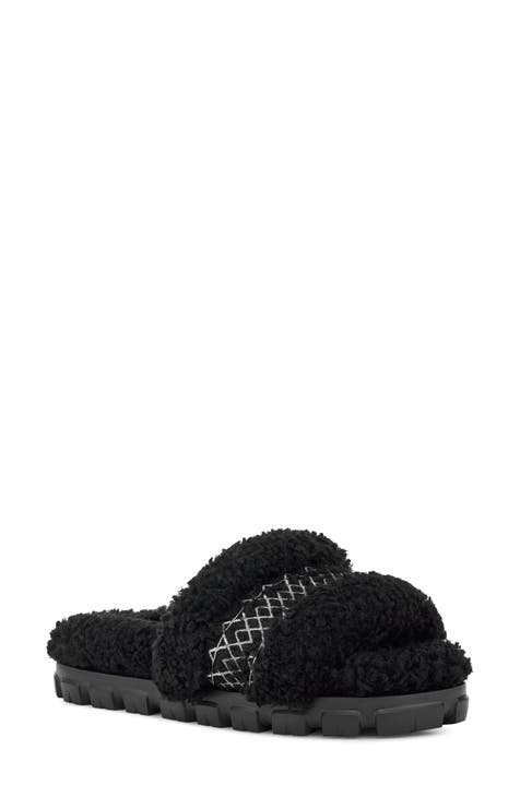 Black discount fuzzy slides